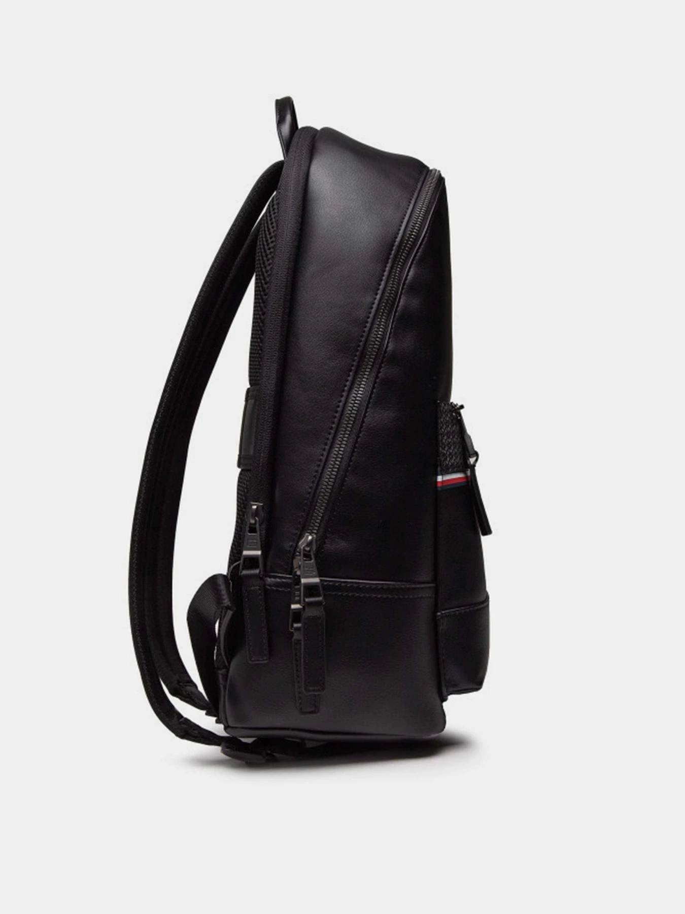 Рюкзаки Tommy Hilfiger модель AM0AM09266-BDS Рюкзаки Tommy Hilfiger модель AM0AM09266-BDS Фото
