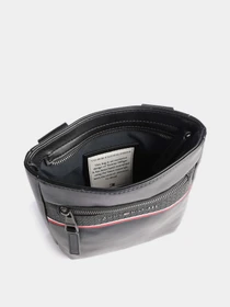 Сумки Tommy Hilfiger модель AM0AM09264-BDS Фото