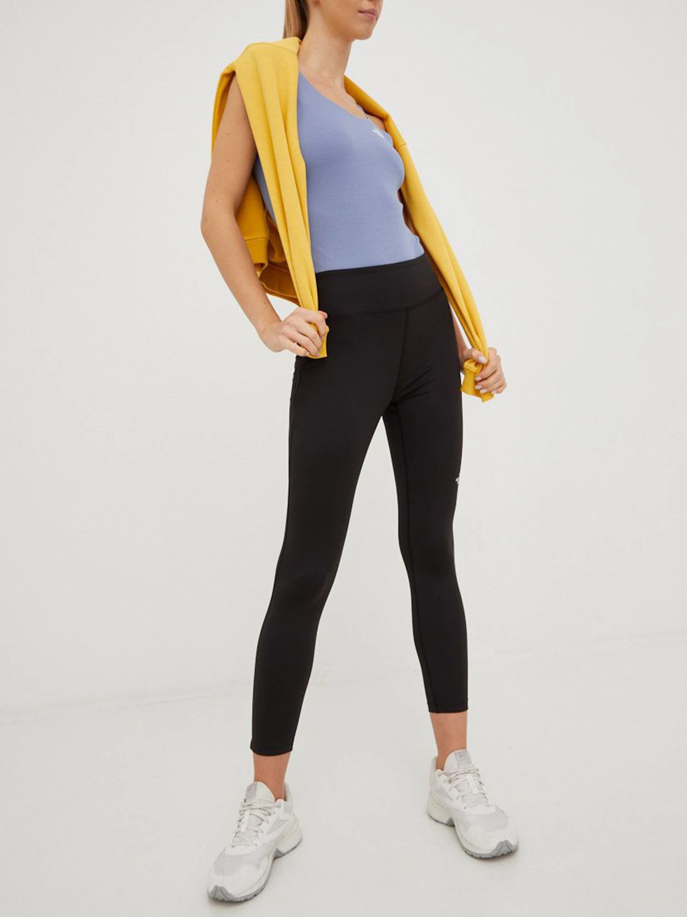 Брюки The North Face модель NF0A7X1DJK31 Брюки The North Face модель NF0A7X1DJK31 Фото