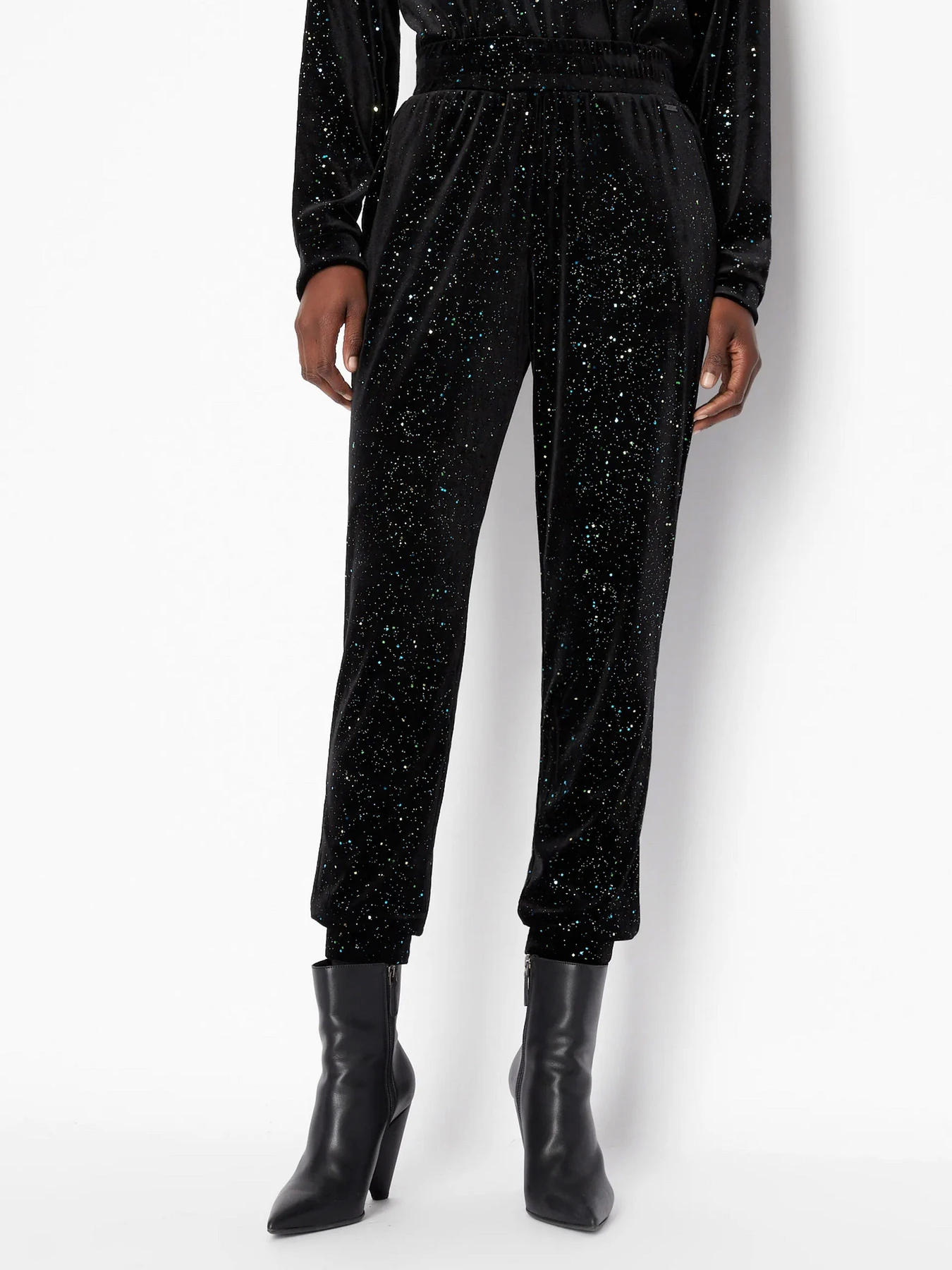 Брюки Armani Exchange модель 6LYP76-YJBBZ-1200 Брюки Armani Exchange модель 6LYP76-YJBBZ-1200 Фото