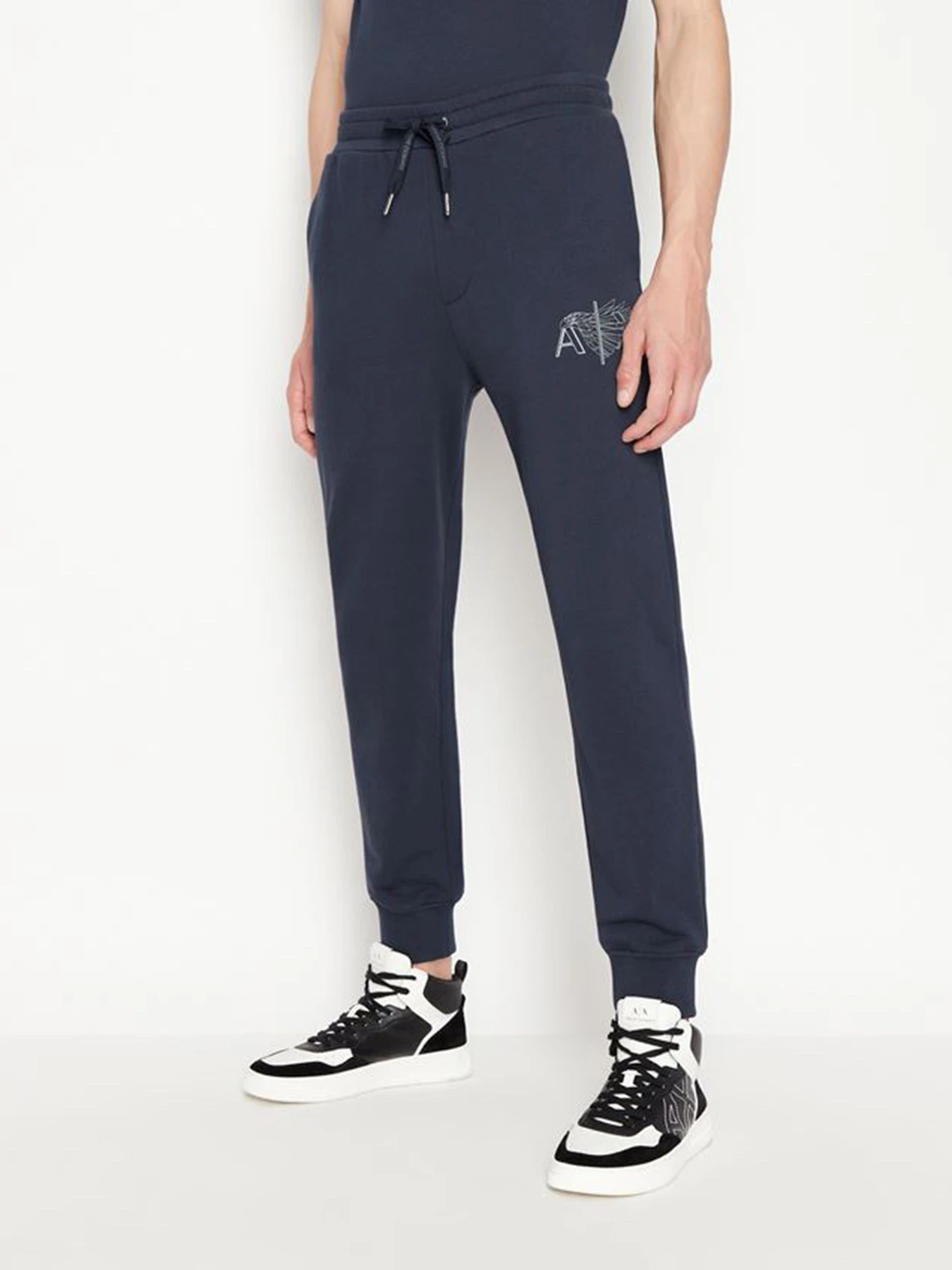 Брюки Armani Exchange модель 6LZPHG-ZJ6RZ-1510 Брюки Armani Exchange модель 6LZPHG-ZJ6RZ-1510 Фото