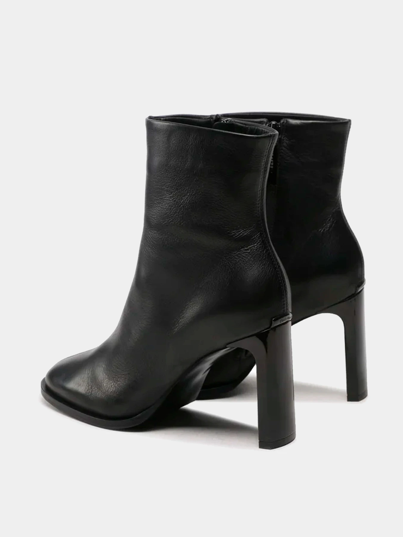 Ботинки и сапоги Calvin Klein модель HW0HW01240-BAX Ботинки и сапоги Calvin Klein модель HW0HW01240-BAX Фото