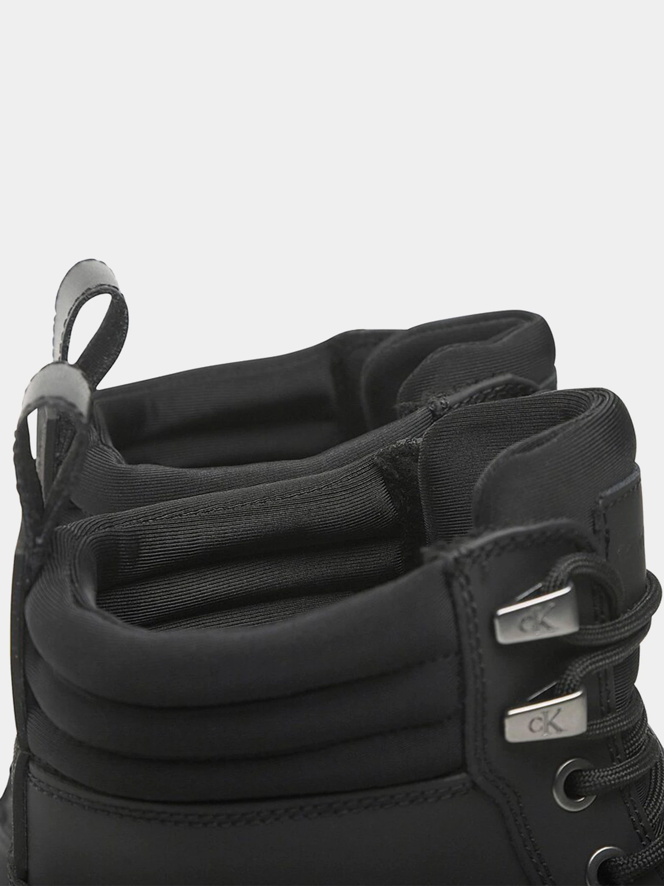 Ботинки и сапоги Calvin Klein модель YM0YM00492-BDS Ботинки и сапоги Calvin Klein модель YM0YM00492-BDS Фото
