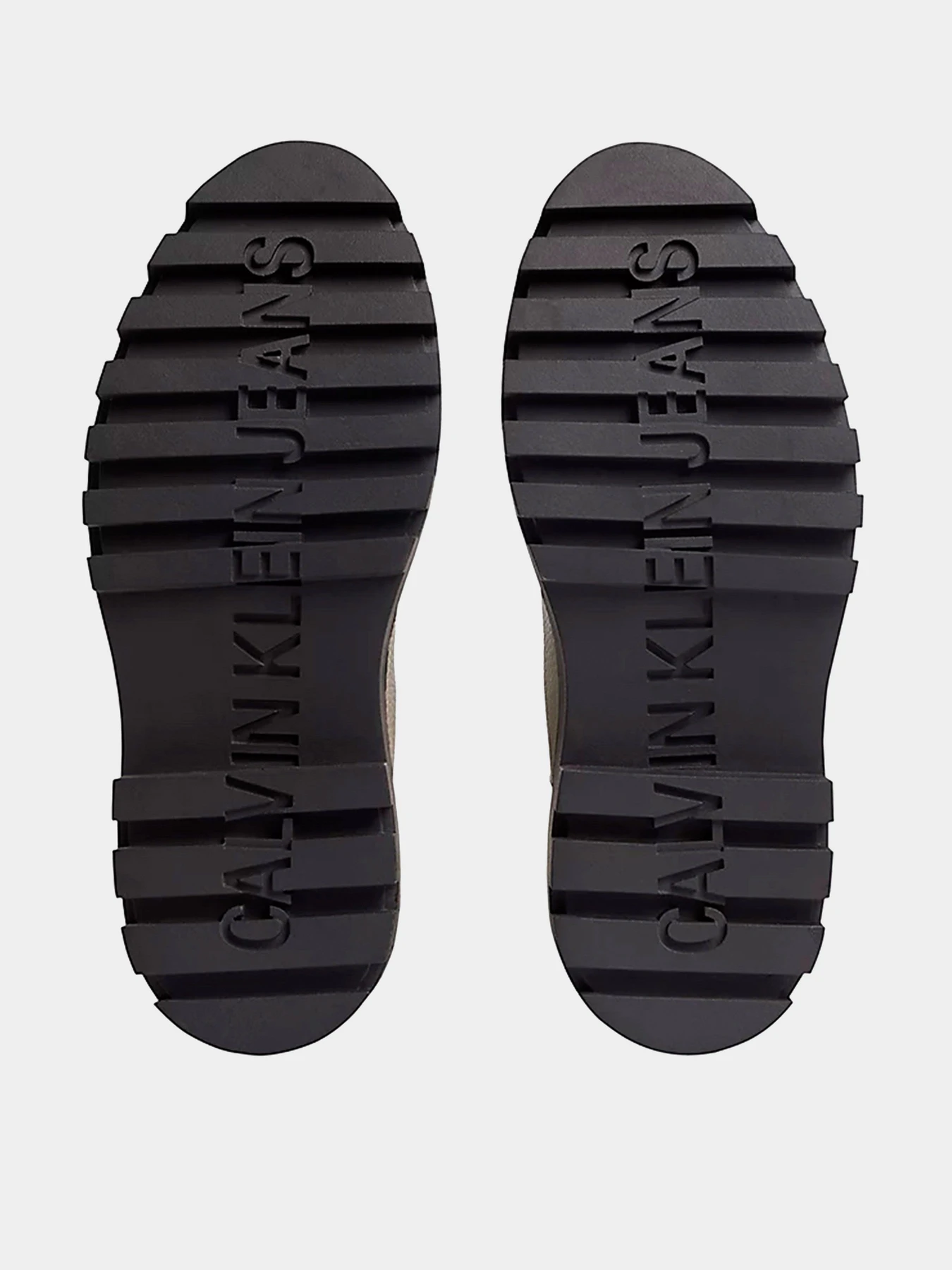 Ботинки и сапоги Calvin Klein модель YW0YW00743-ACF Ботинки и сапоги Calvin Klein модель YW0YW00743-ACF Фото