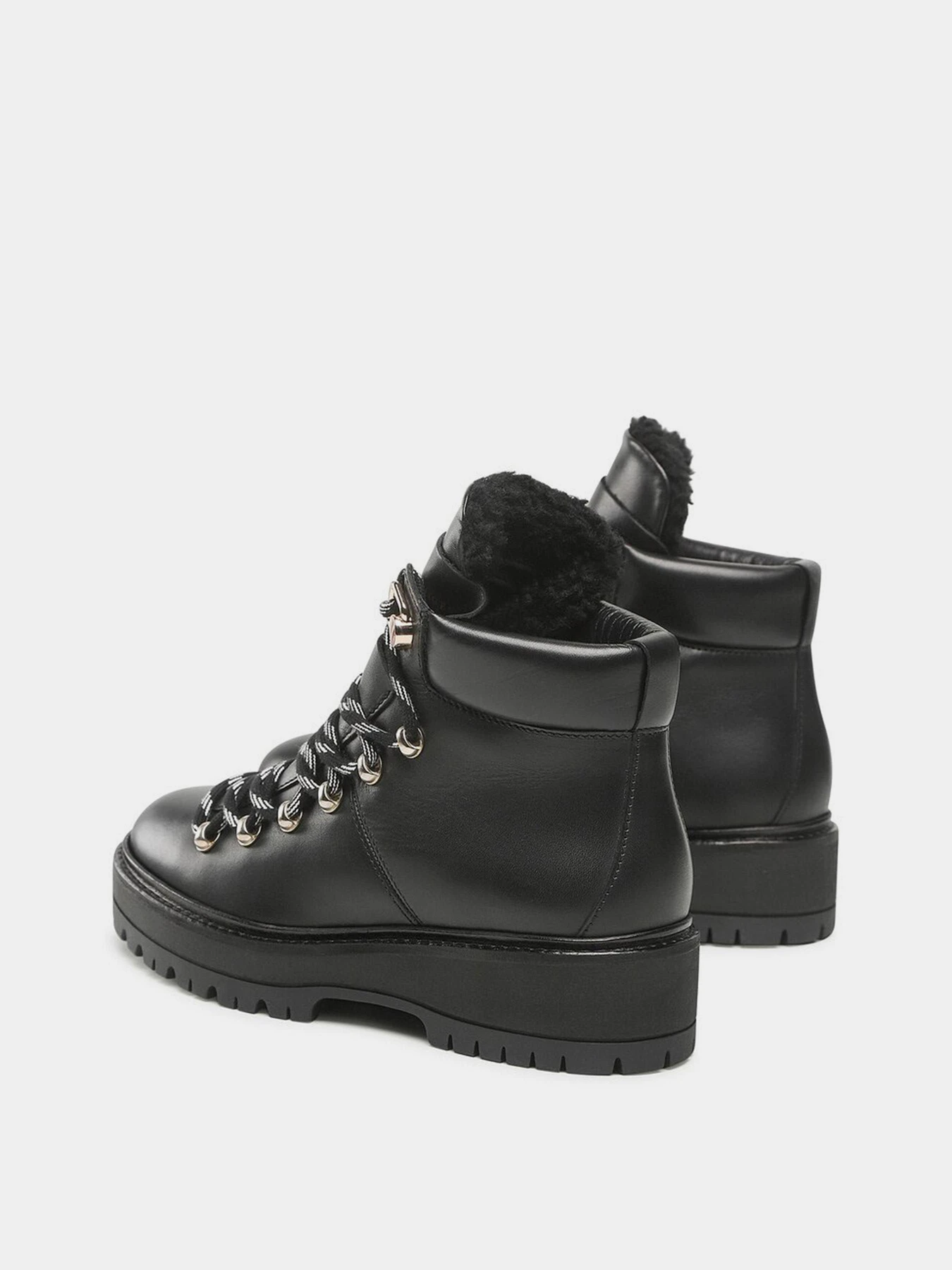 Ботинки и сапоги Tommy Hilfiger модель FW0FW06725-BDS Ботинки и сапоги Tommy Hilfiger модель FW0FW06725-BDS Фото