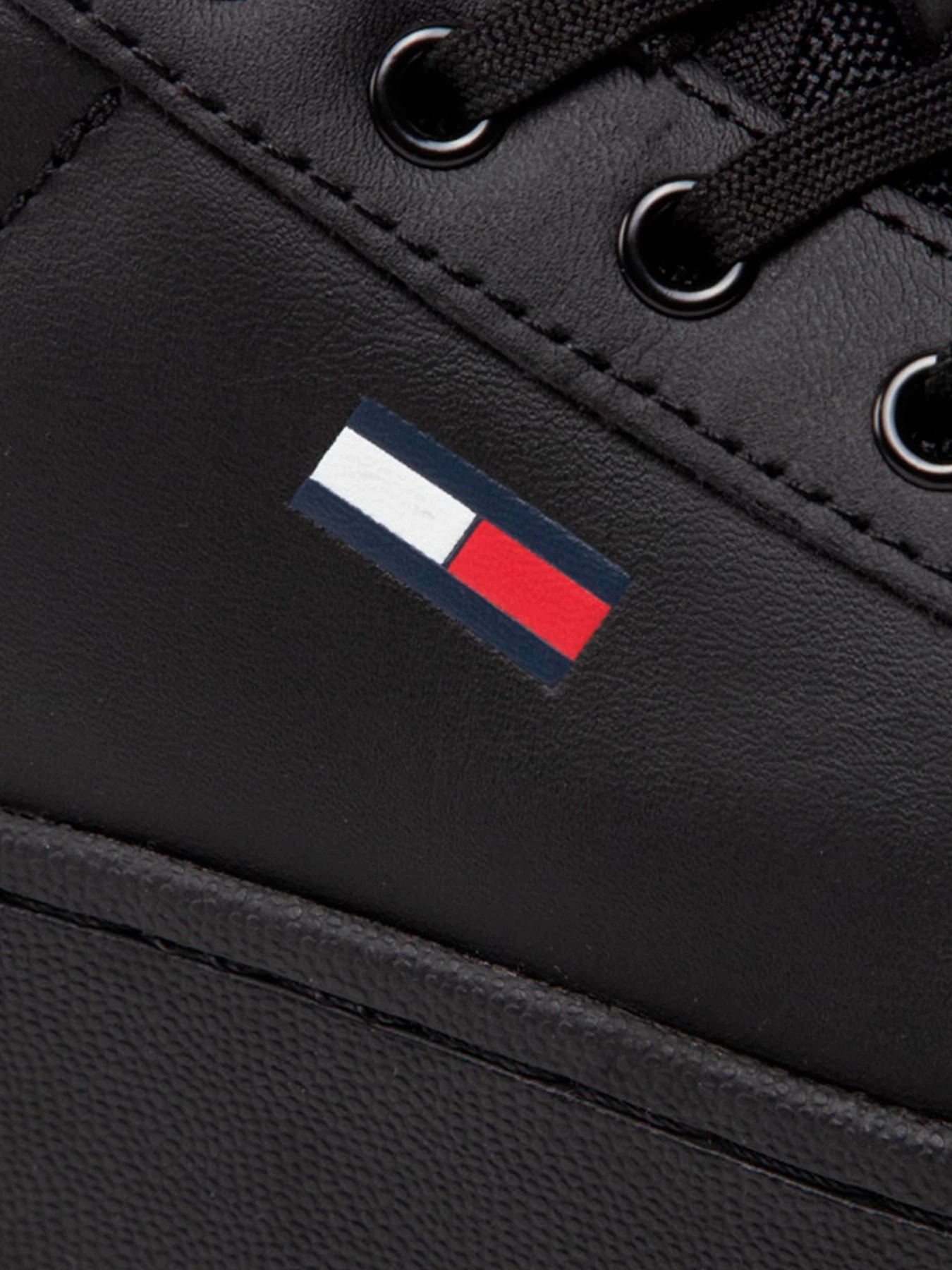 Кеды Tommy Hilfiger модель EN0EN02043-0GK Кеды Tommy Hilfiger модель EN0EN02043-0GK Фото