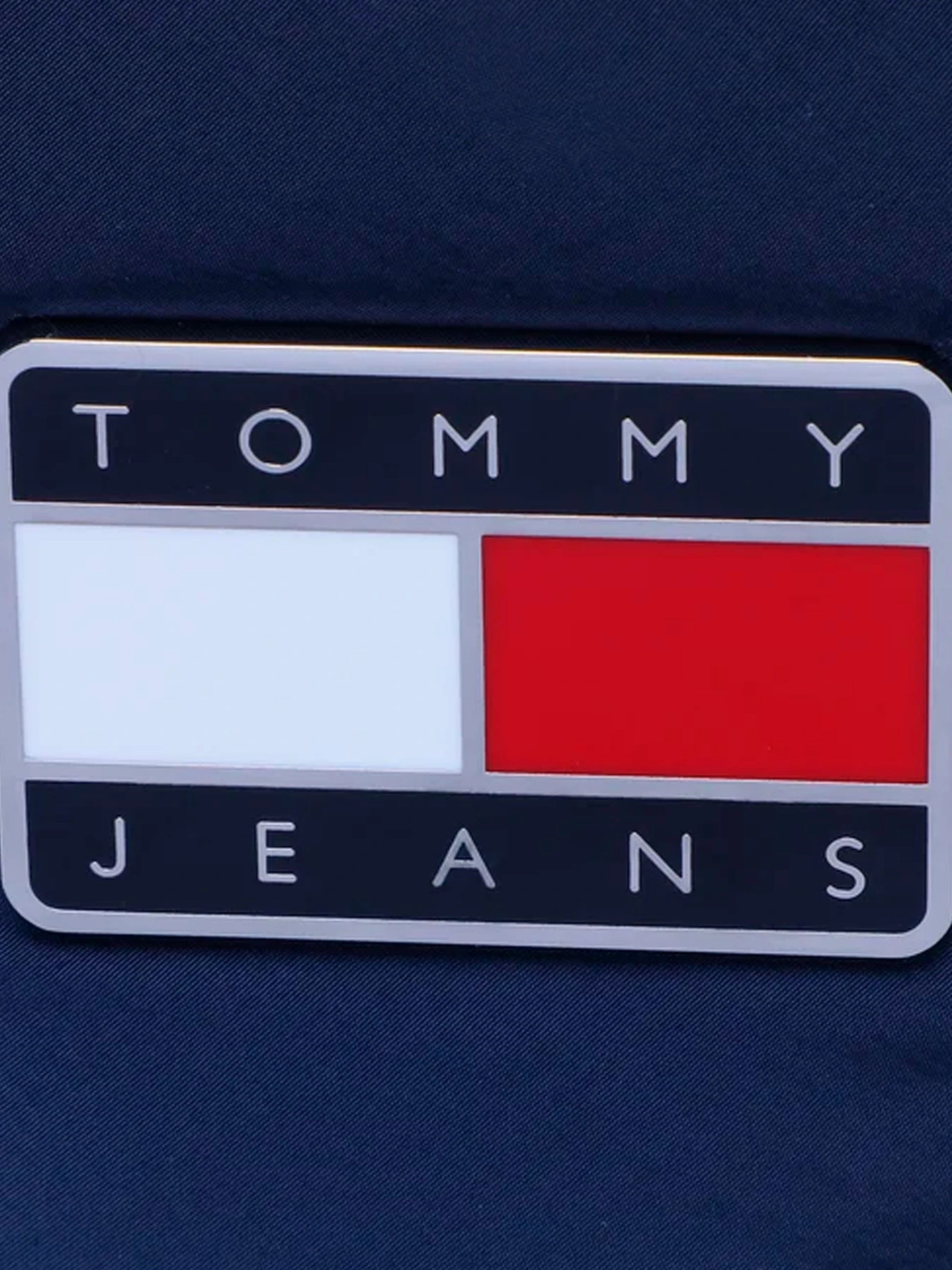 Сумки Tommy Hilfiger модель AW0AW14142-C87 Фото