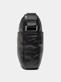 Сумки GUESS модель HMRIVI-P2459-BLA Фото
