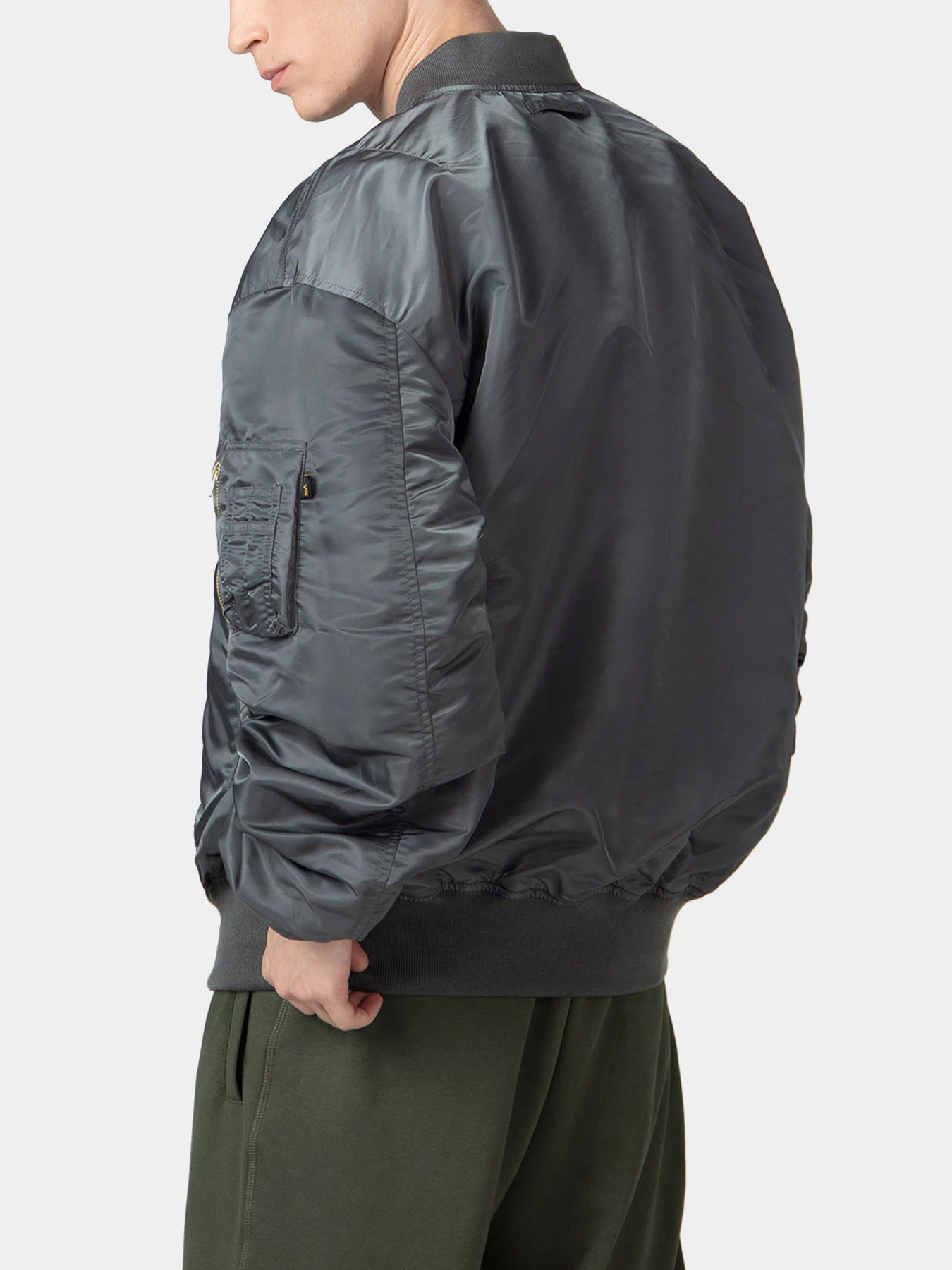 Куртки и дубленки Alpha Industries модель MJL53001C1_001 Куртки и дубленки Alpha Industries модель MJL53001C1_001 Фото