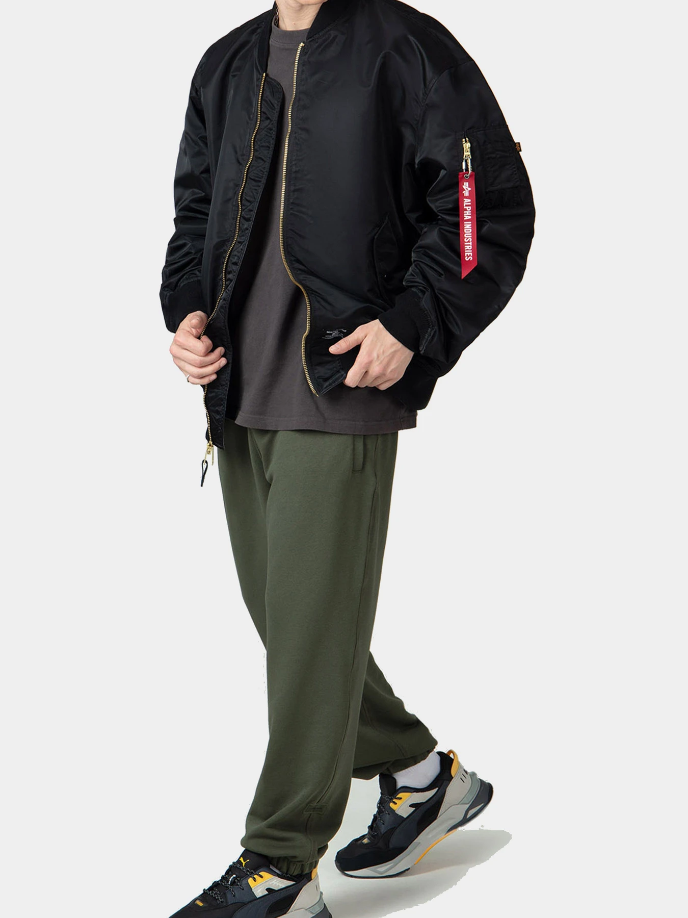 Куртки и дубленки Alpha Industries модель MJL53001C1_001 Куртки и дубленки Alpha Industries модель MJL53001C1_001 Фото
