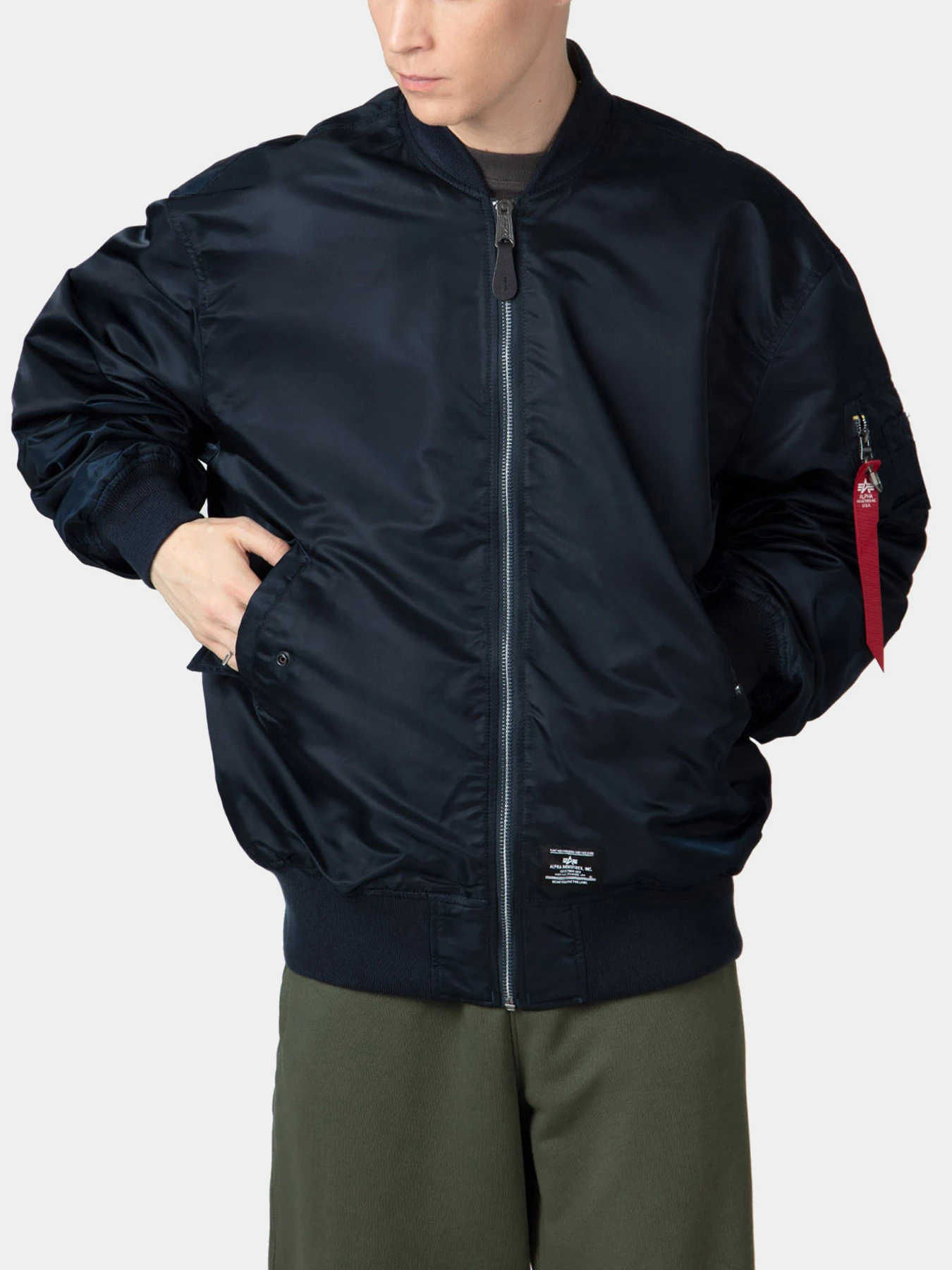 Куртки и дубленки Alpha Industries модель MJL53001C1_410 Куртки и дубленки Alpha Industries модель MJL53001C1_410 Фото
