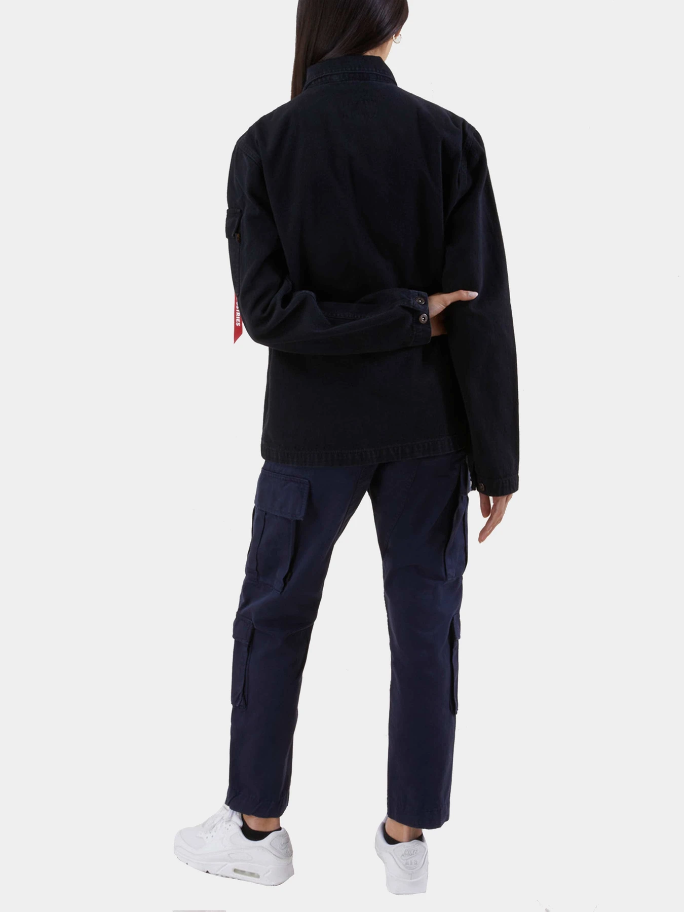 Куртки и дубленки Alpha Industries модель UJC52000C1_001 Куртки и дубленки Alpha Industries модель UJC52000C1_001 Фото
