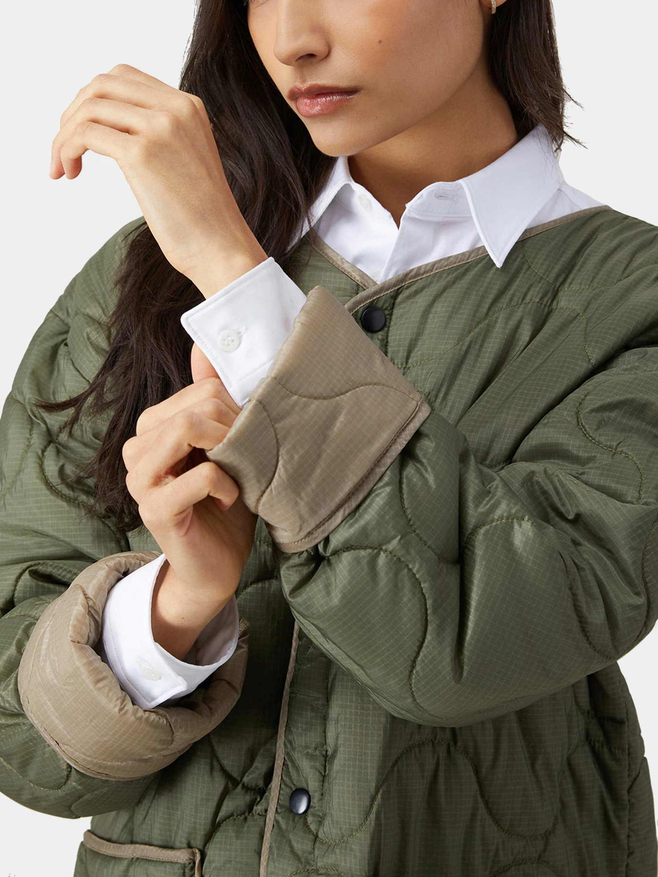 Куртки и дубленки Alpha Industries модель WJC53001C1_359 Куртки и дубленки Alpha Industries модель WJC53001C1_359 Фото