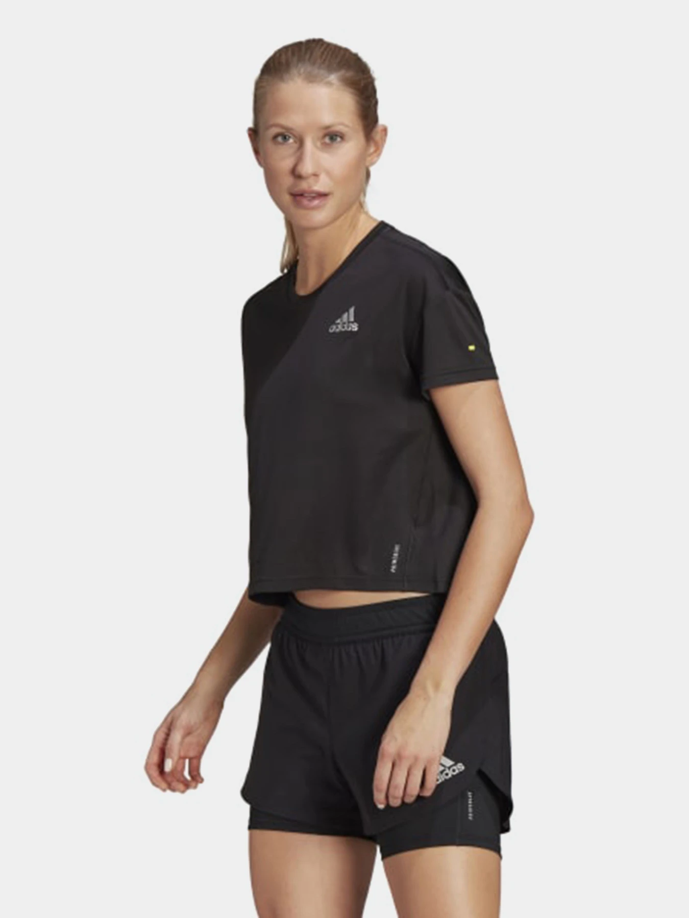 Футболки и поло Adidas модель GN4406 Футболки и поло Adidas модель GN4406 Фото