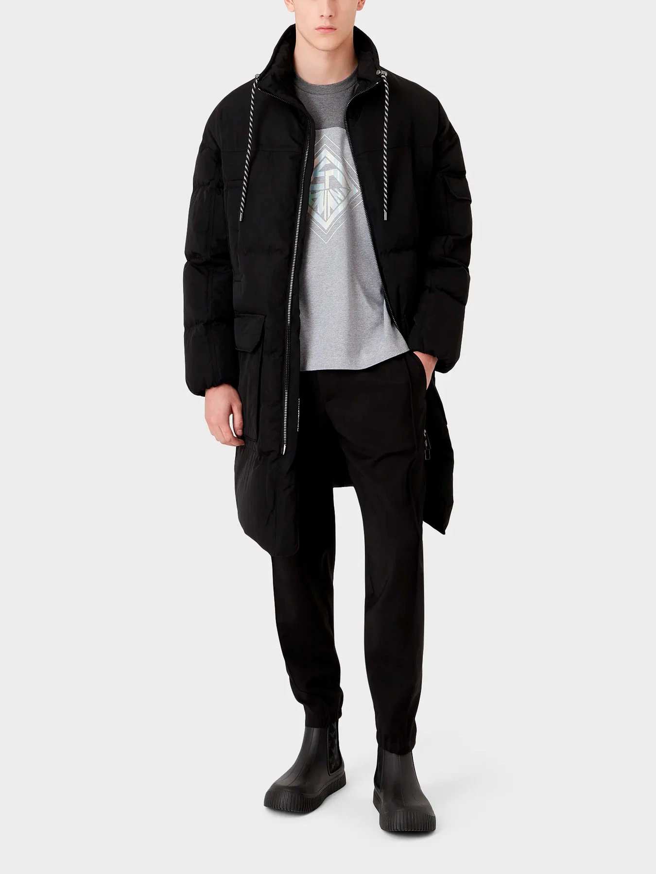 Куртки и дубленки Emporio Armani модель 6L1L90-1NNFZ-0999 Куртки и дубленки Emporio Armani модель 6L1L90-1NNFZ-0999 Фото