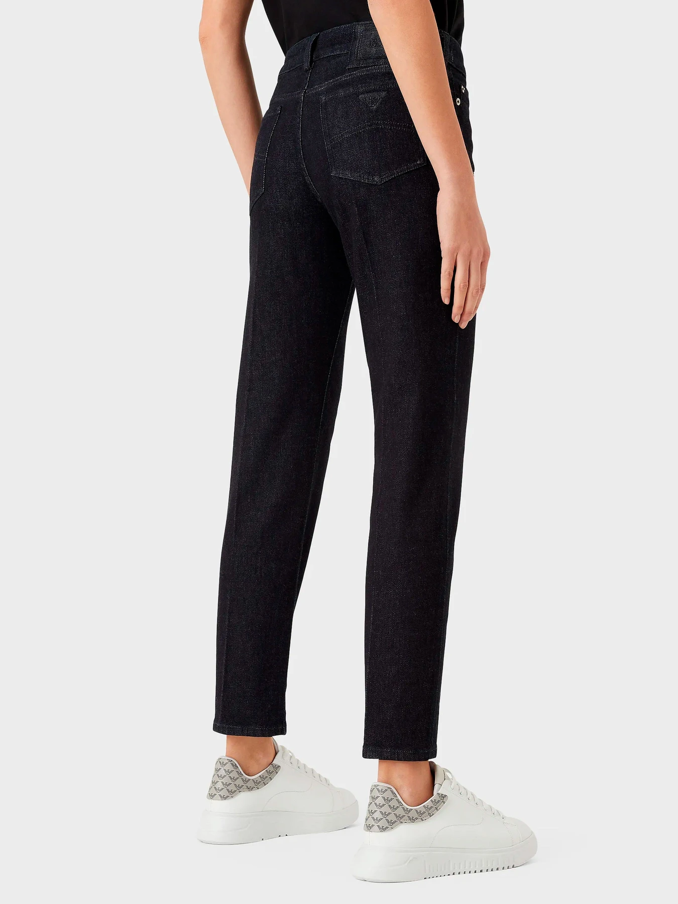 Джинсы Emporio Armani модель 6L2J04-2DI4Z-0941 Джинсы Emporio Armani модель 6L2J04-2DI4Z-0941 Фото