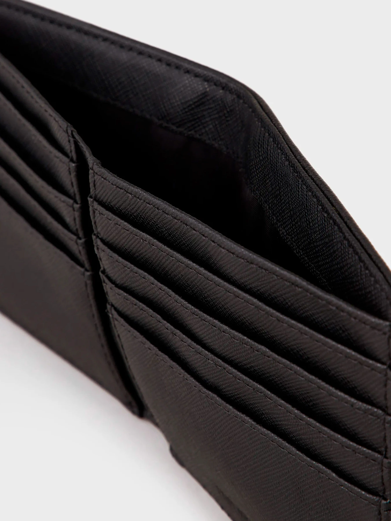 Кошельки Emporio Armani модель Y4R168-Y138E-81072 Фото