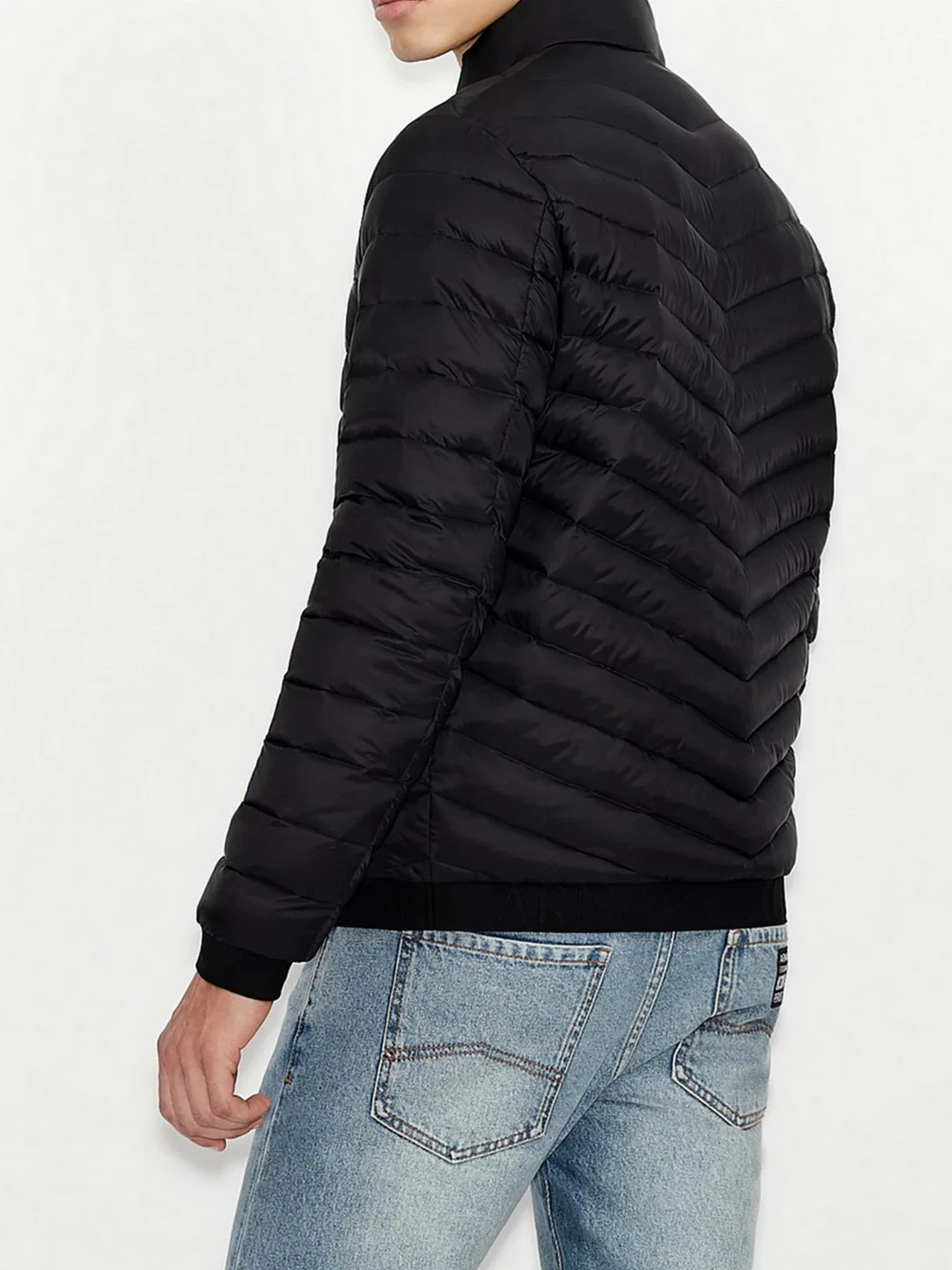 Куртки и дубленки Armani Exchange модель 8NZB52-ZNW3Z-0217 Фото