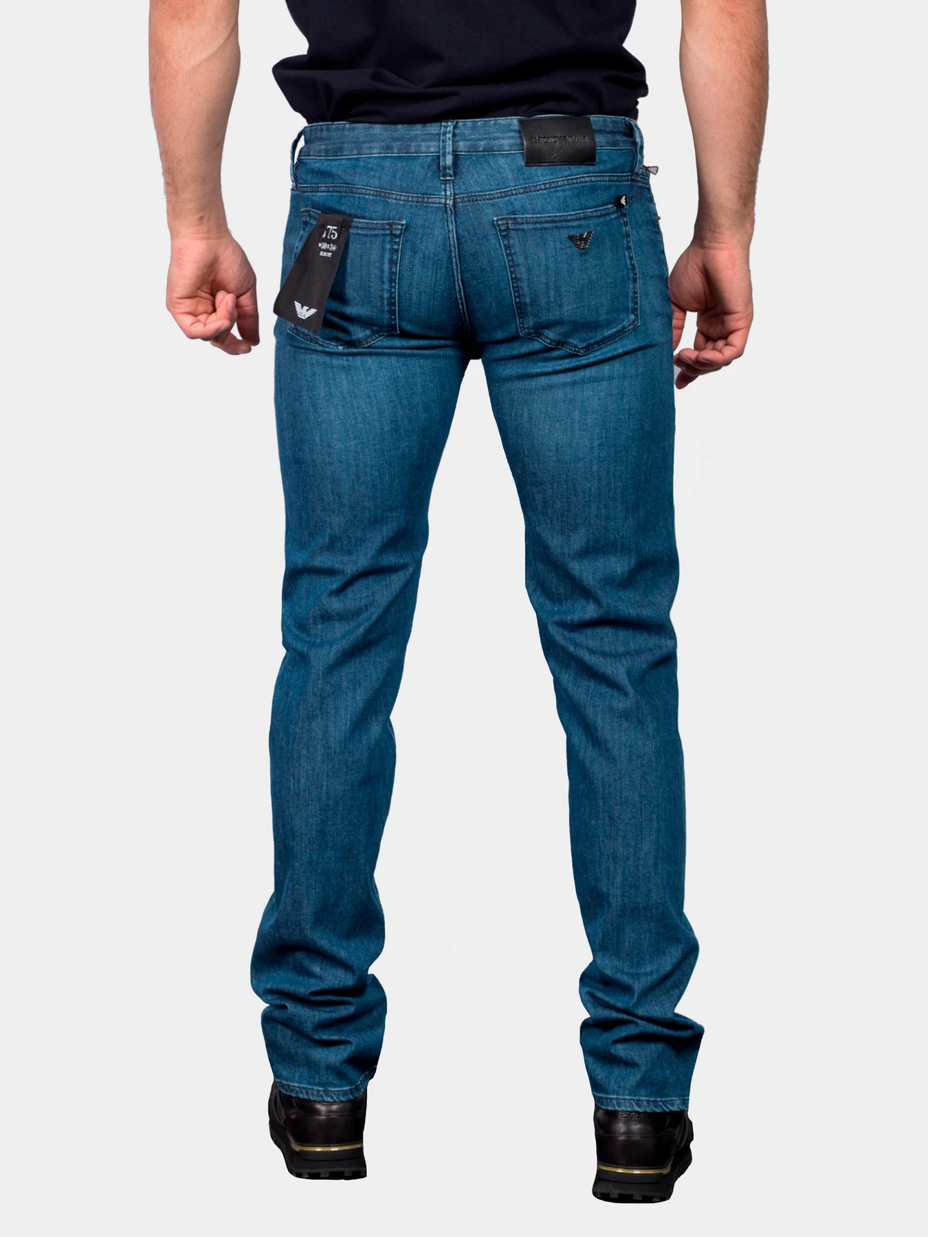 Джинсы Emporio Armani модель 8N1J75-1D85Z-0943 Джинсы Emporio Armani модель 8N1J75-1D85Z-0943 Фото