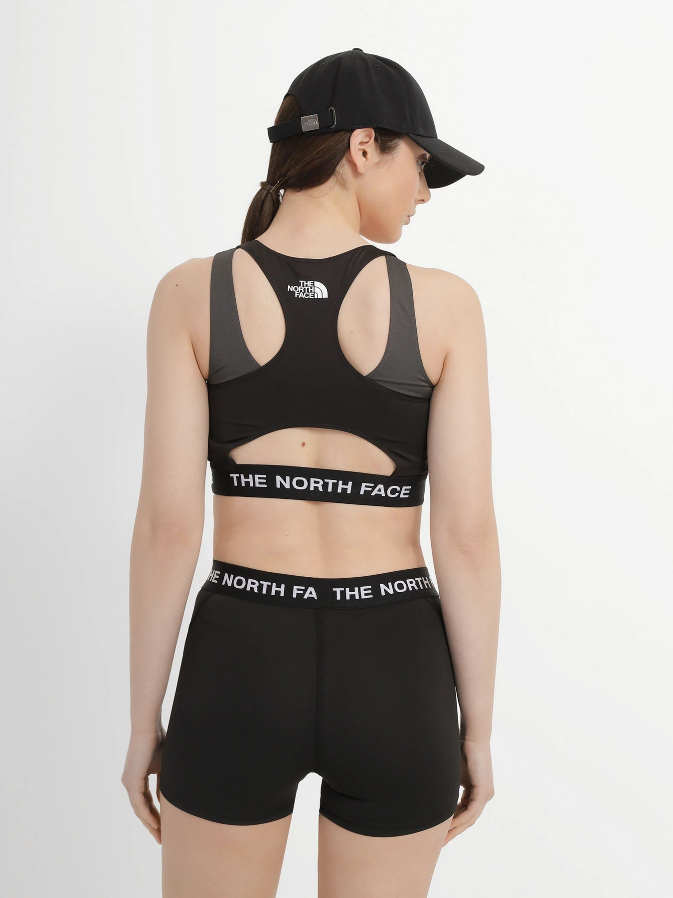 Футболки и поло The North Face модель NF0A824MKT01 Футболки и поло The North Face модель NF0A824MKT01 Фото