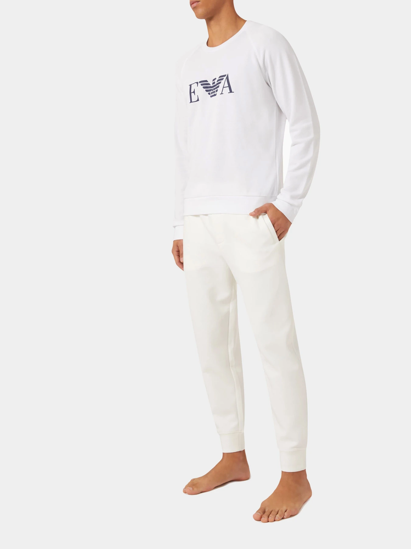 Худи и свитшоты Emporio Armani модель 111062-3R571-00010 Худи и свитшоты Emporio Armani модель 111062-3R571-00010 Фото
