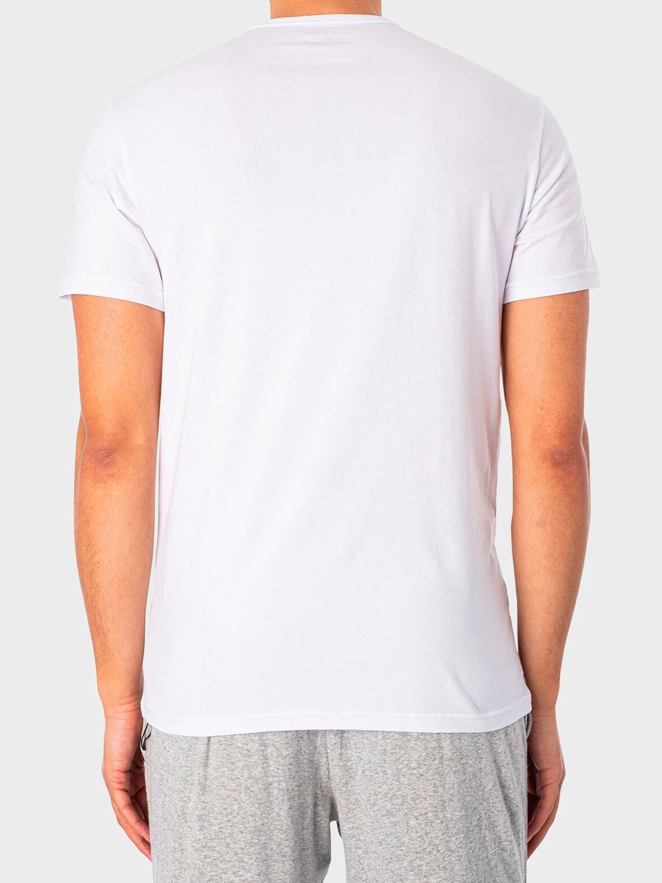 Футболки и поло Emporio Armani модель 111267-3R717-98910 Футболки и поло Emporio Armani модель 111267-3R717-98910 Фото