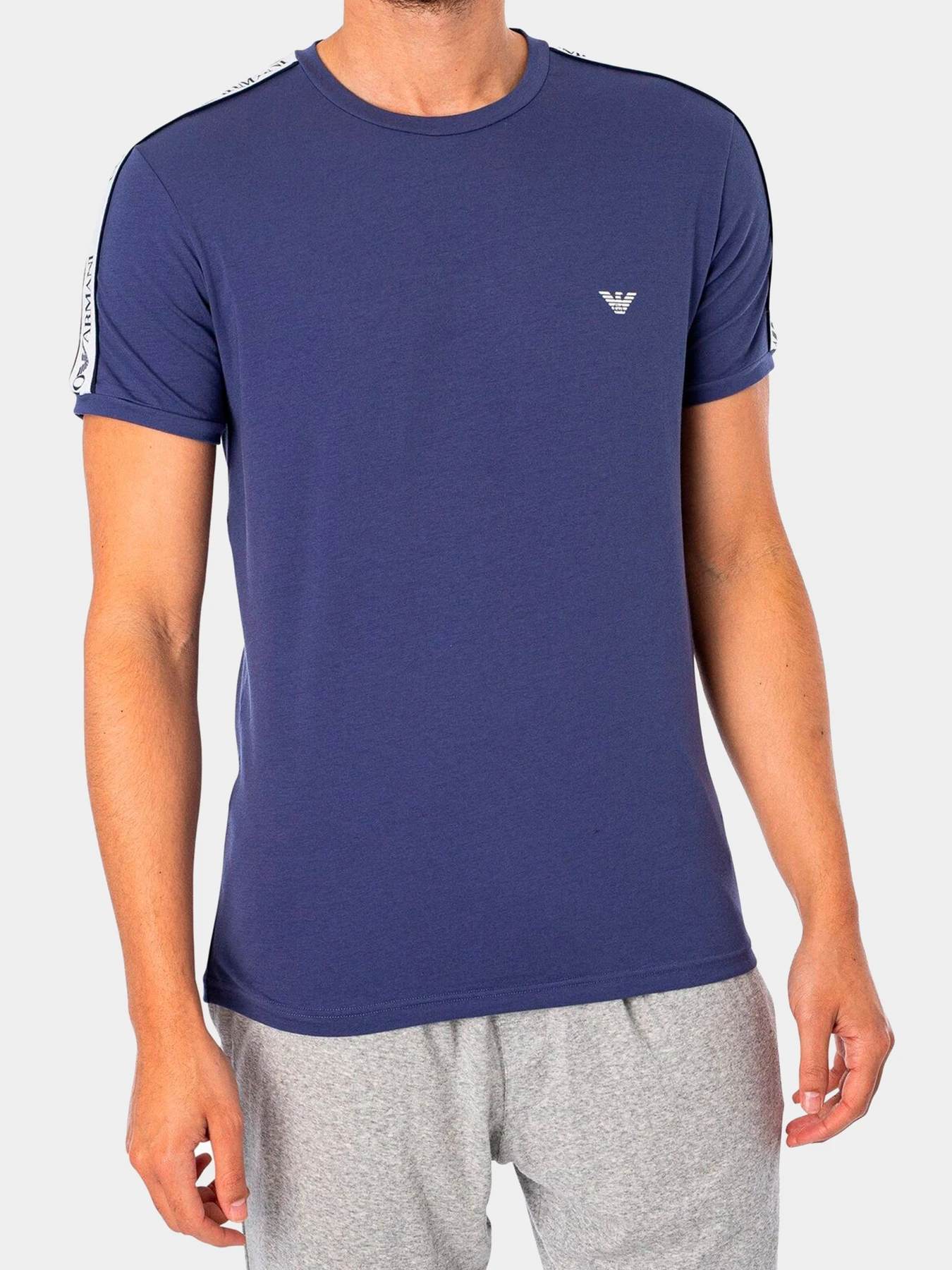 Футболки и поло Emporio Armani модель 111890-3R717-07234 Футболки и поло Emporio Armani модель 111890-3R717-07234 Фото