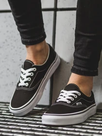 Кеды Vans модель VN000EWZBLK1 Фото