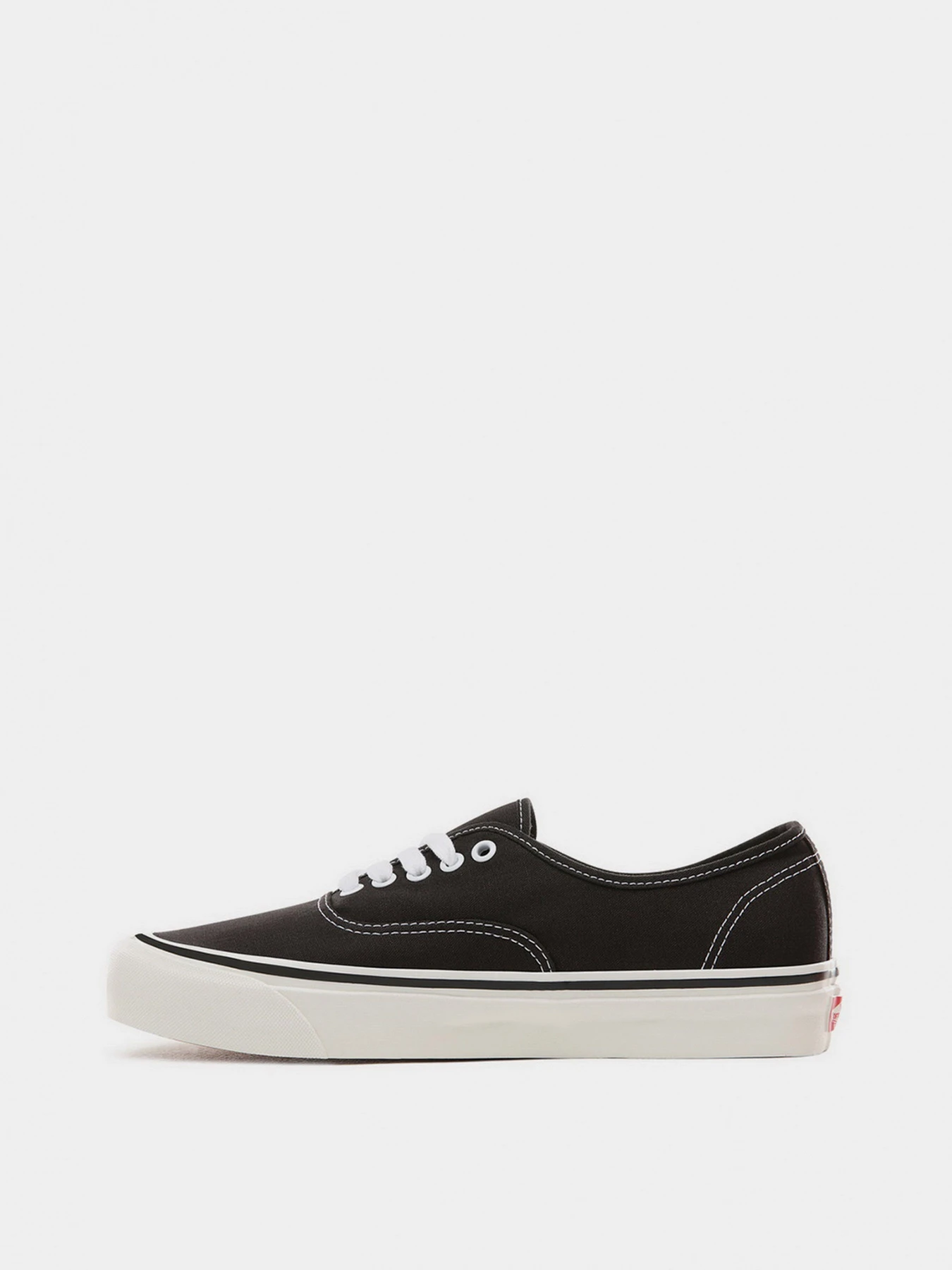 Кеды Vans модель VN0A38ENMR21 Кеды Vans модель VN0A38ENMR21 Фото