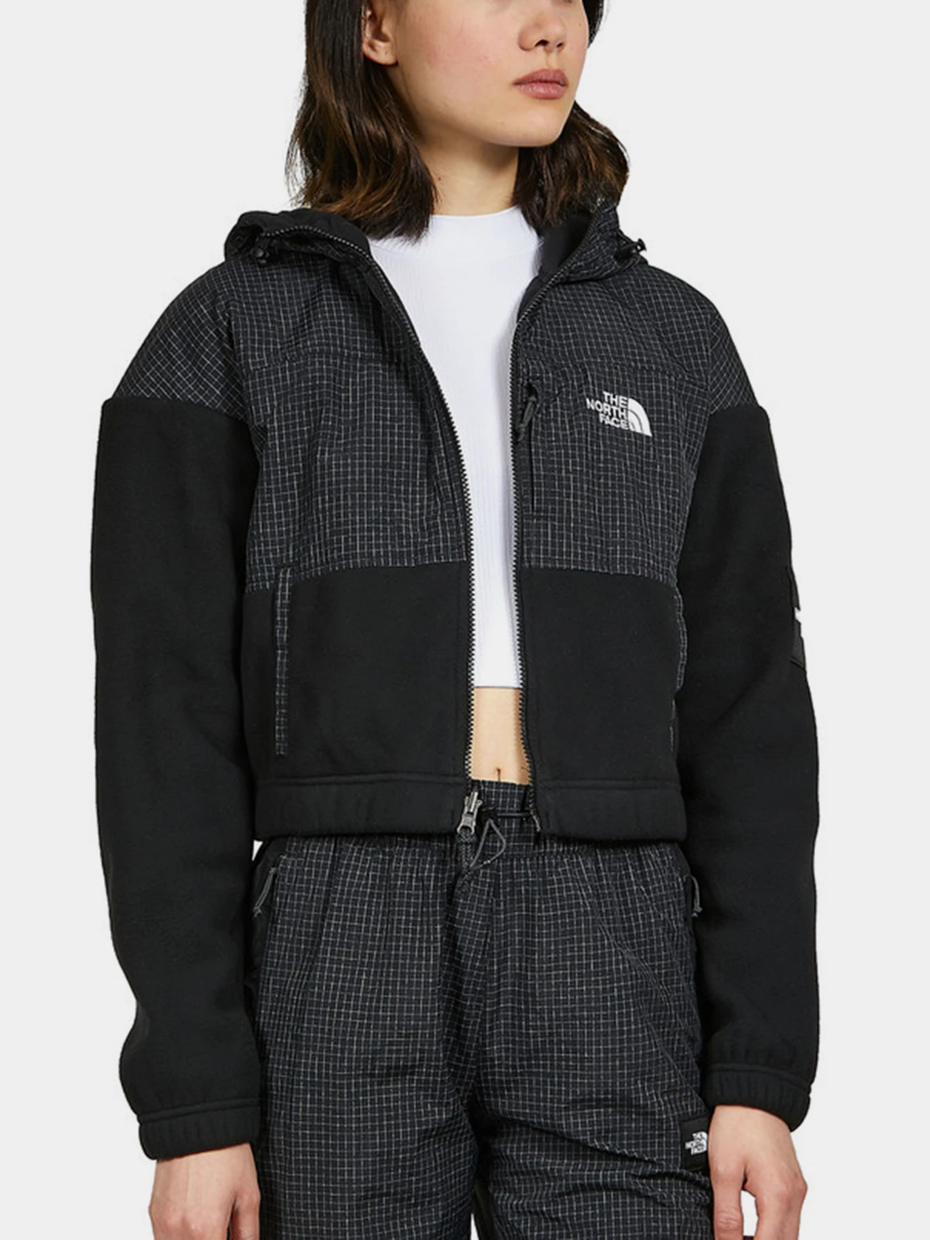 Худи и свитшоты The North Face модель NF0A7Z9DJK31 Худи и свитшоты The North Face модель NF0A7Z9DJK31 Фото