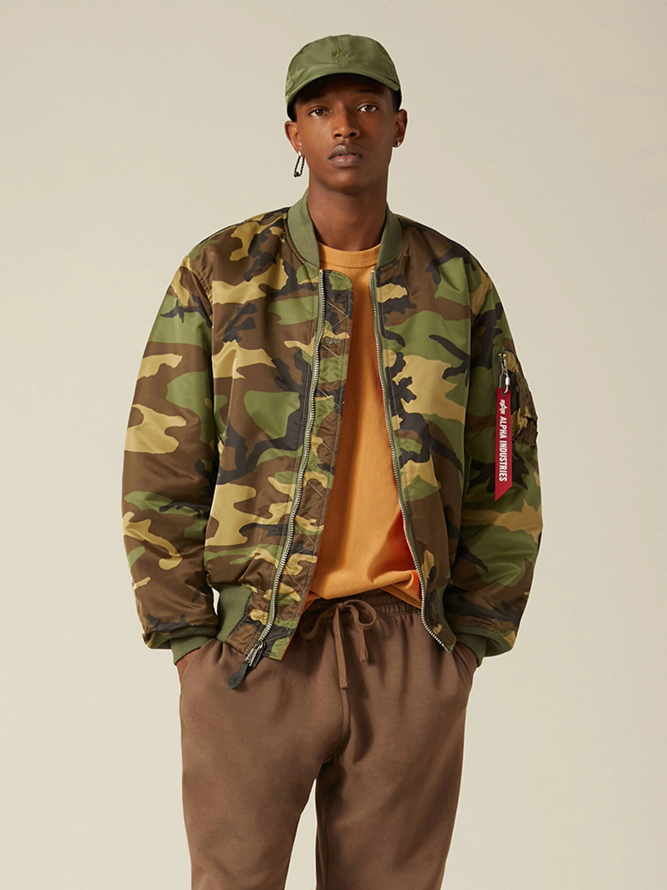 Куртки и дубленки Alpha Industries модель MJM21000C1_961 Куртки и дубленки Alpha Industries модель MJM21000C1_961 Фото