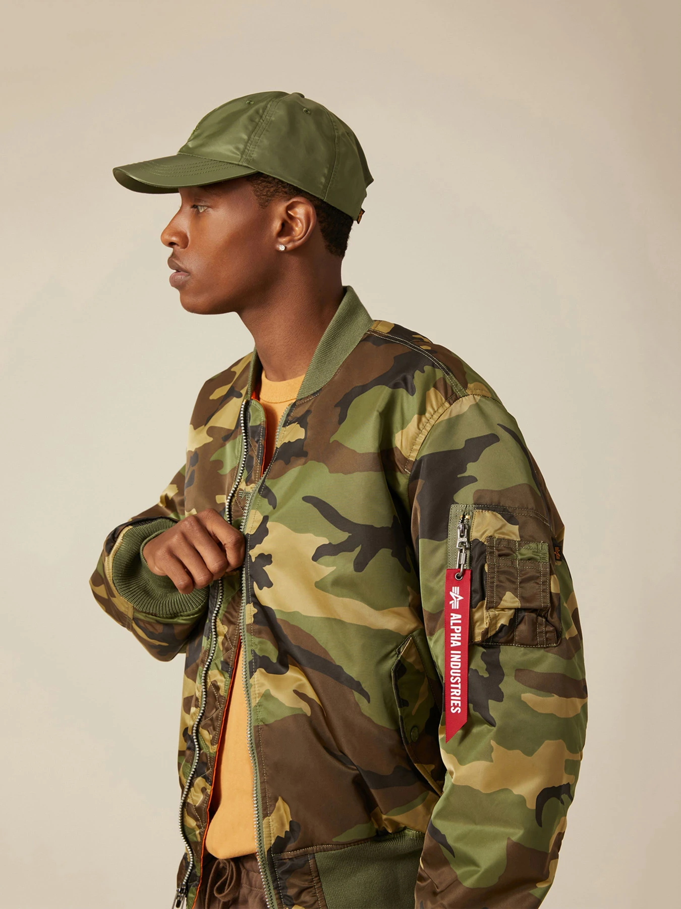 Куртки и дубленки Alpha Industries модель MJM21000C1_961 Куртки и дубленки Alpha Industries модель MJM21000C1_961 Фото