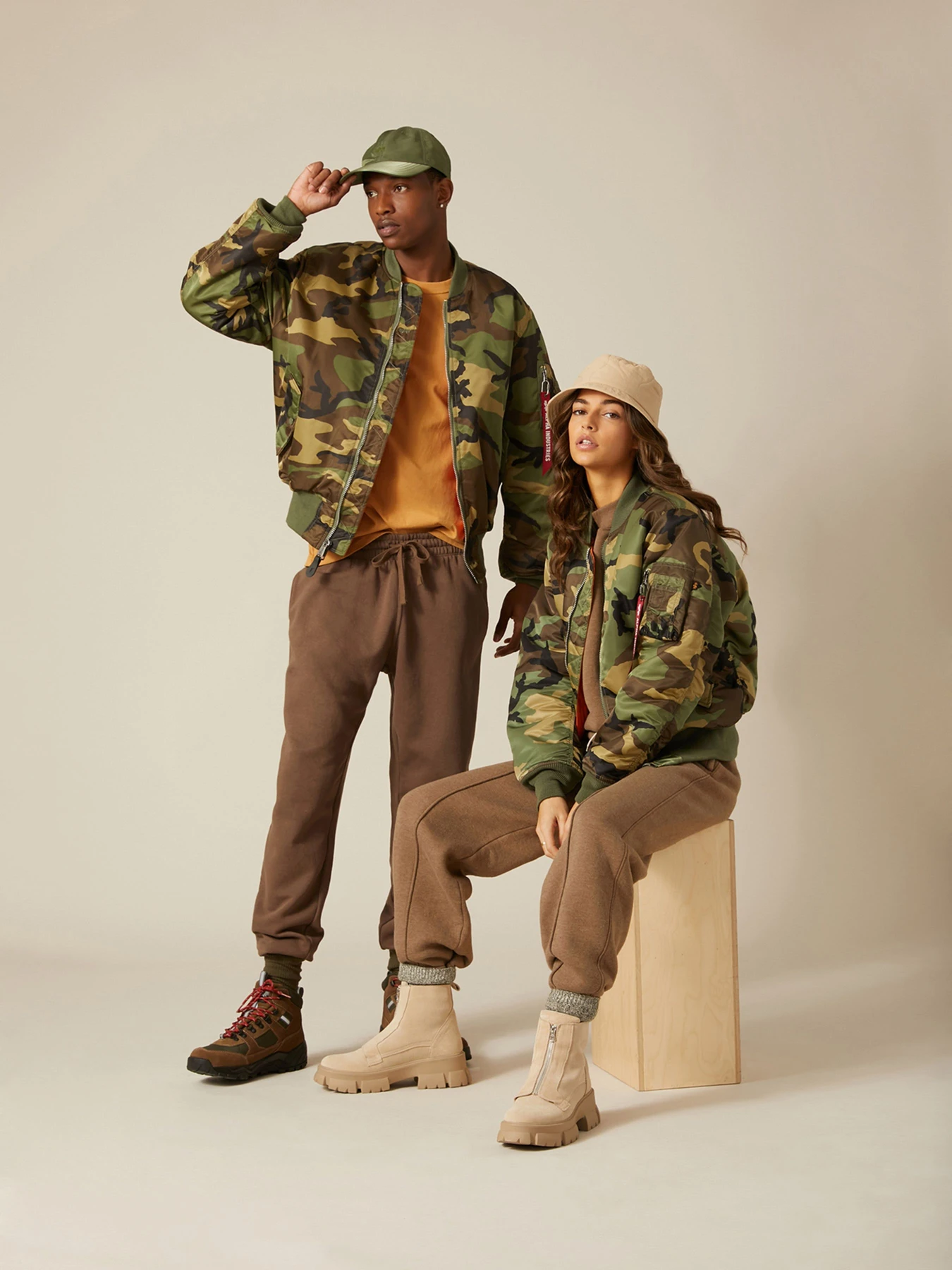 Куртки и дубленки Alpha Industries модель MJM21000C1_961 Куртки и дубленки Alpha Industries модель MJM21000C1_961 Фото
