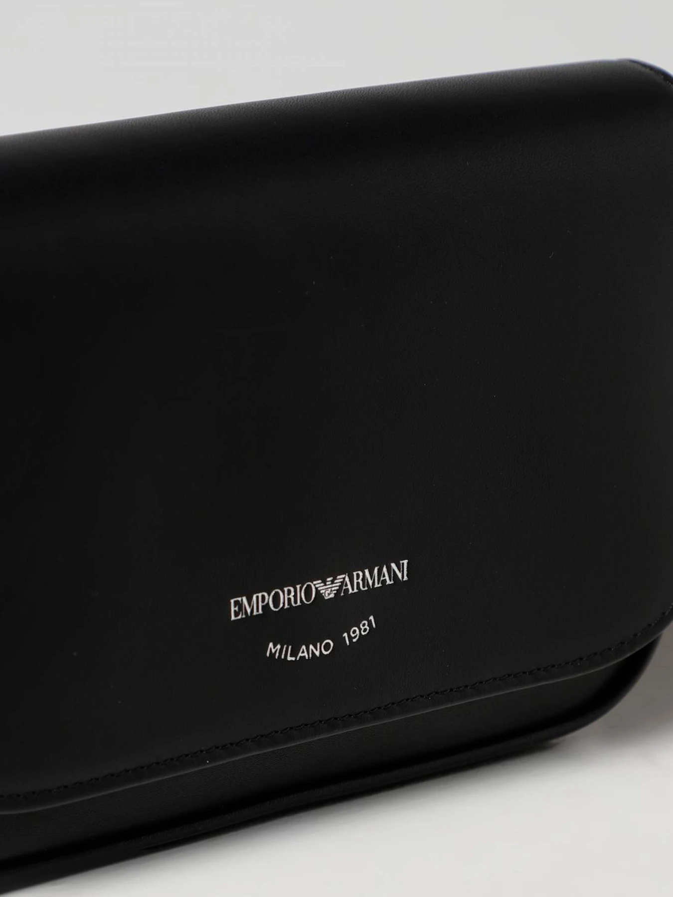 Сумки Emporio Armani модель Y3H294-Y478E-80001 Фото