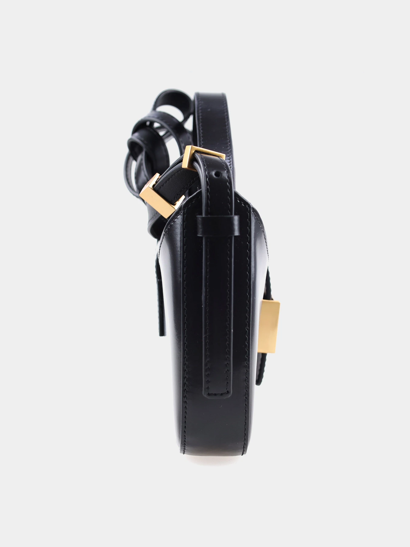 Аксессуары для смартфонов Emporio Armani модель Y3H312-Y498O-81386 Аксессуары для смартфонов Emporio Armani модель Y3H312-Y498O-81386 Фото
