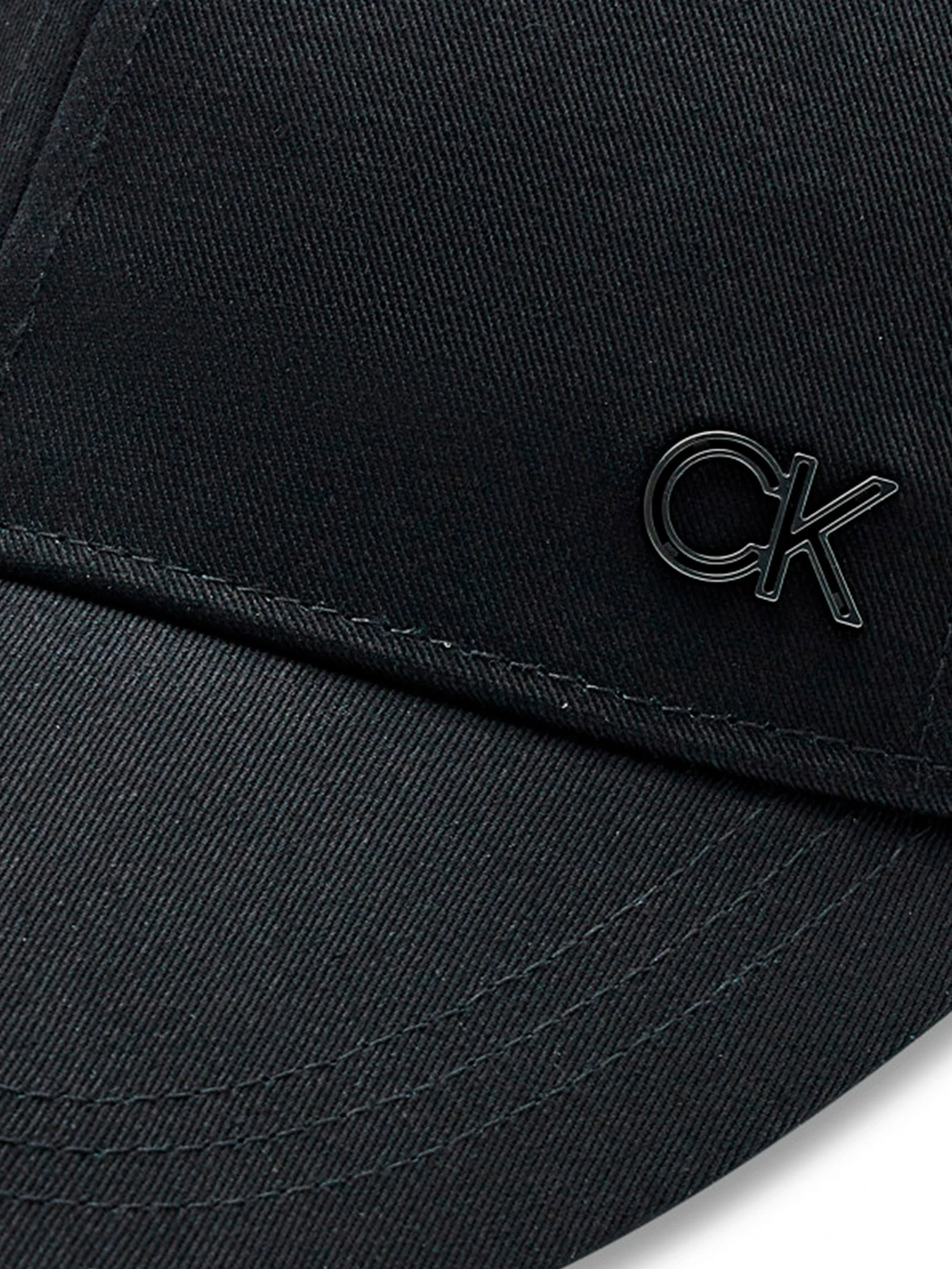 Шапки и кепки Calvin Klein модель K50K509211-BAX Шапки и кепки Calvin Klein модель K50K509211-BAX Фото