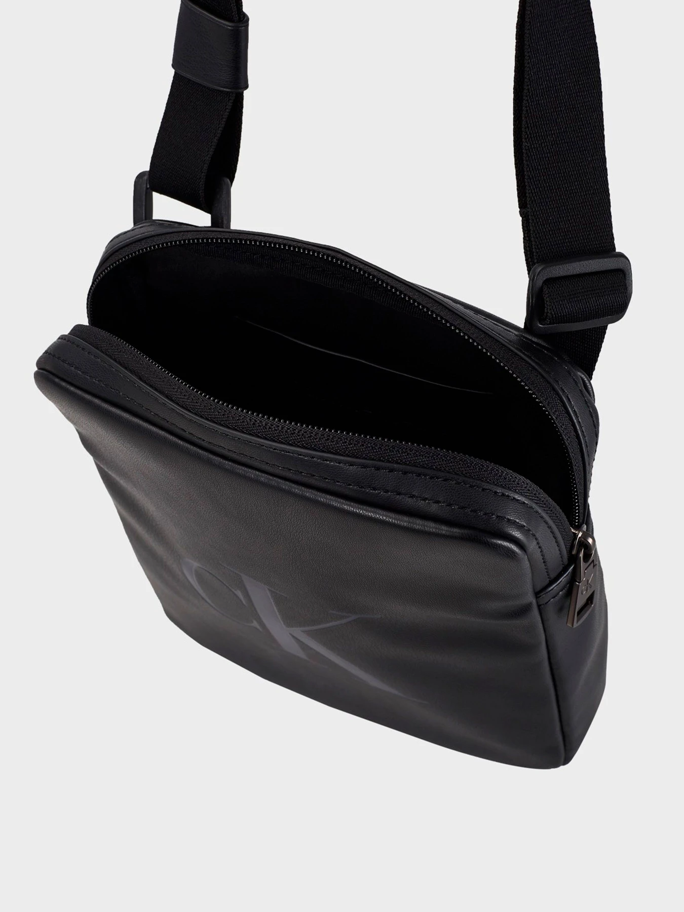 Сумки Calvin Klein модель K50K509810-BDS Фото