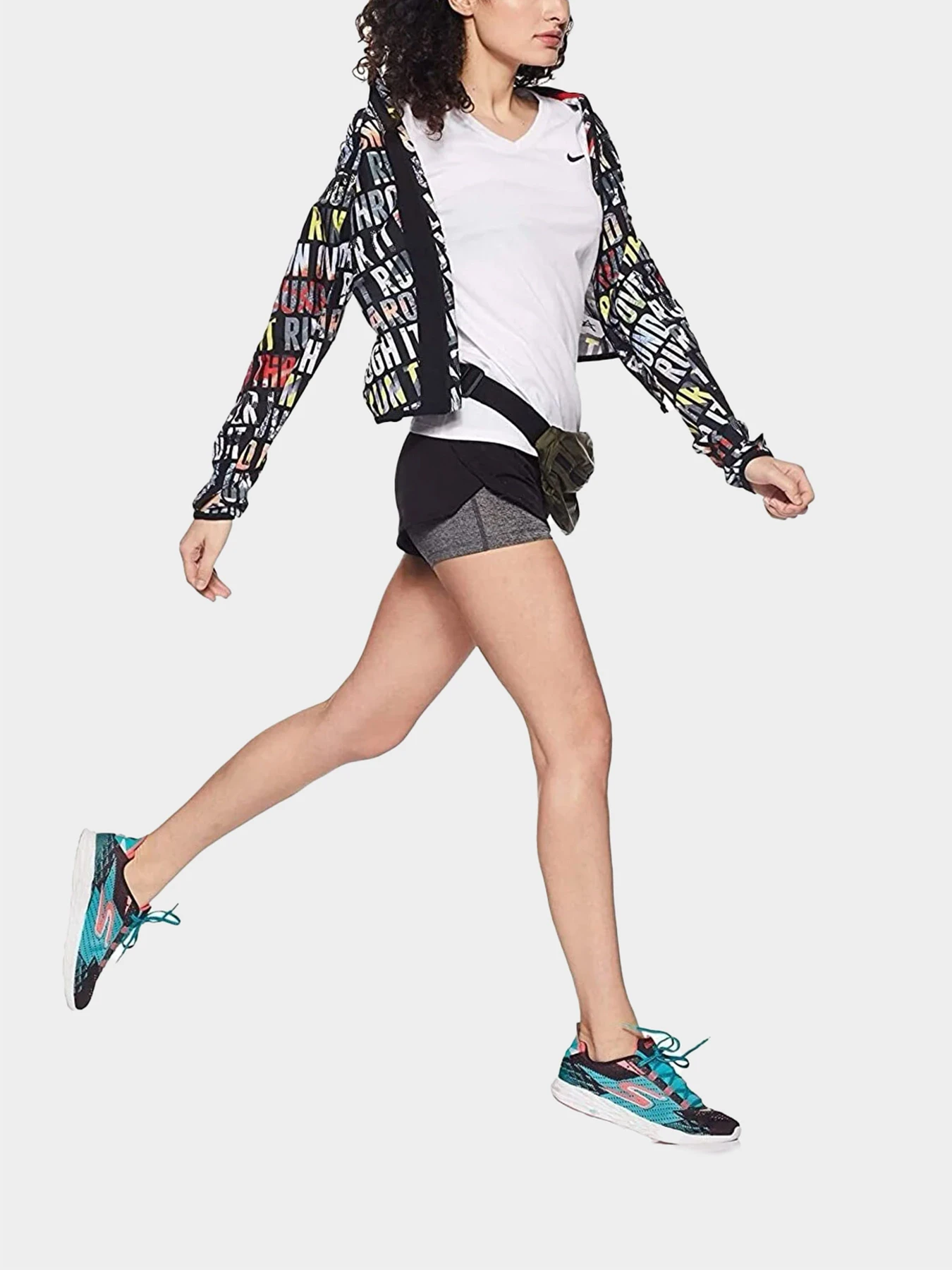 Футболки и поло NIKE модель BV0667-100 Футболки и поло NIKE модель BV0667-100 Фото
