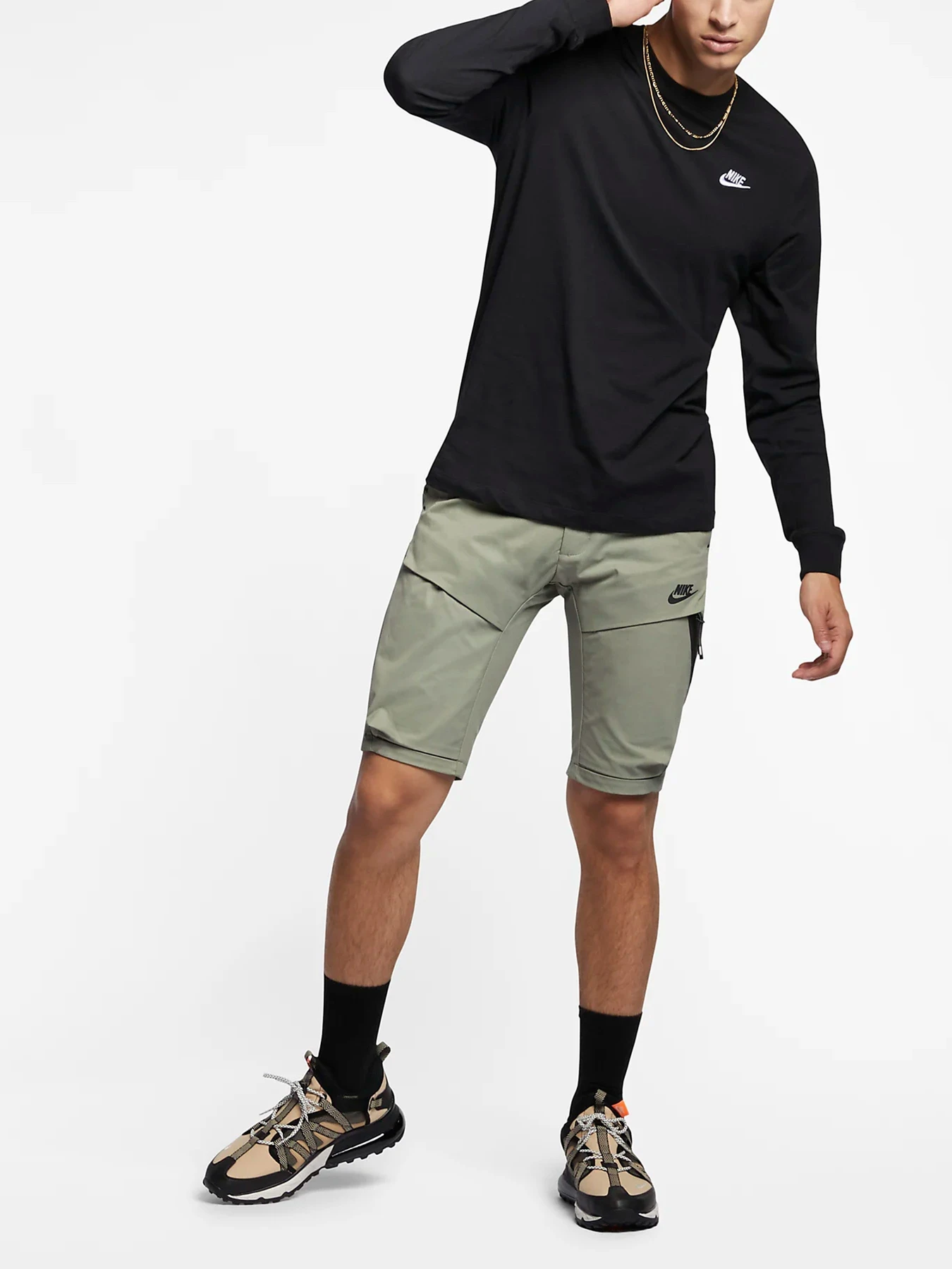 Худи и свитшоты NIKE модель AR5193-010 Худи и свитшоты NIKE модель AR5193-010 Фото