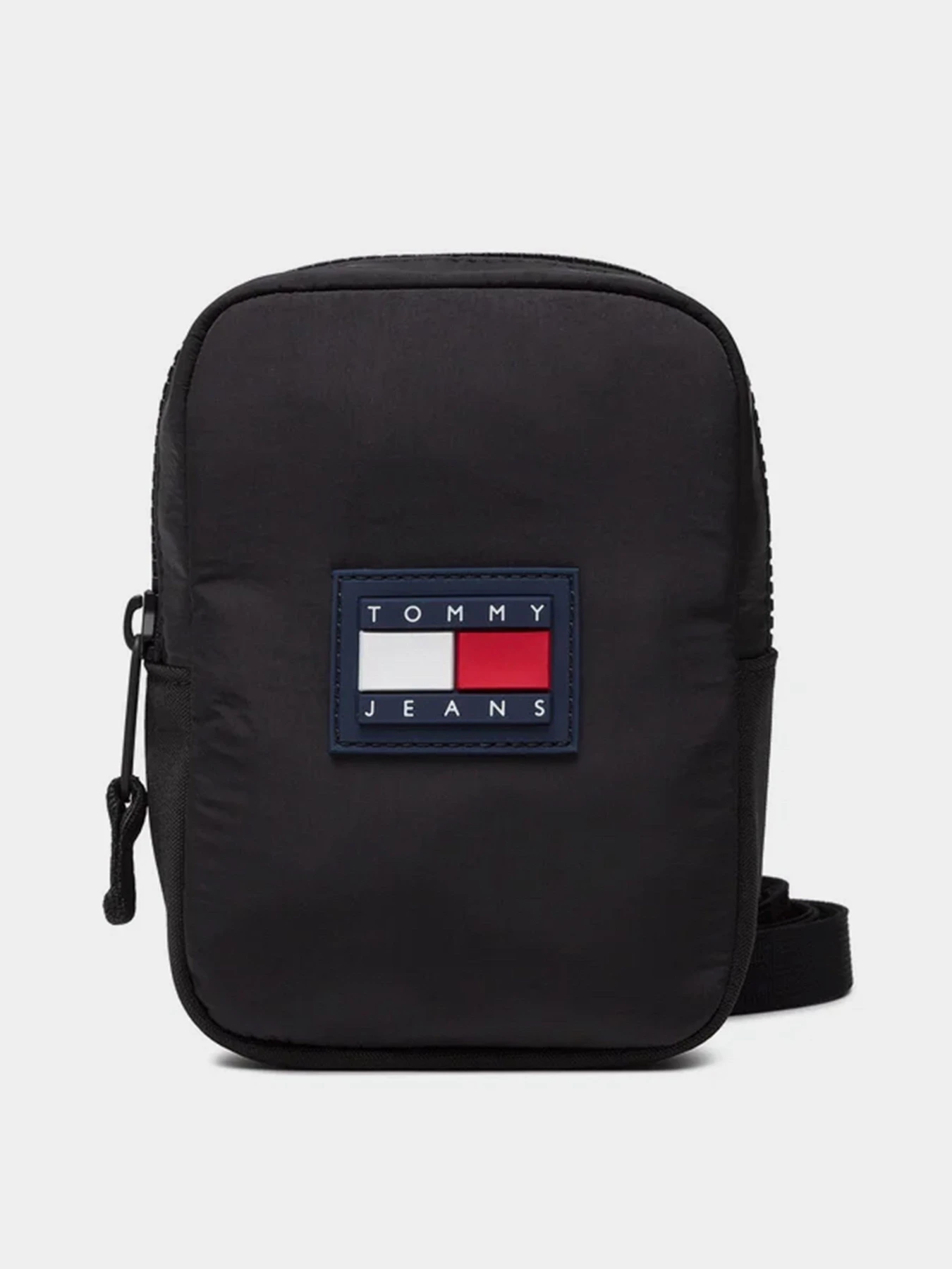 Сумки Tommy Hilfiger модель AM0AM08850-BDS Сумки Tommy Hilfiger модель AM0AM08850-BDS Фото
