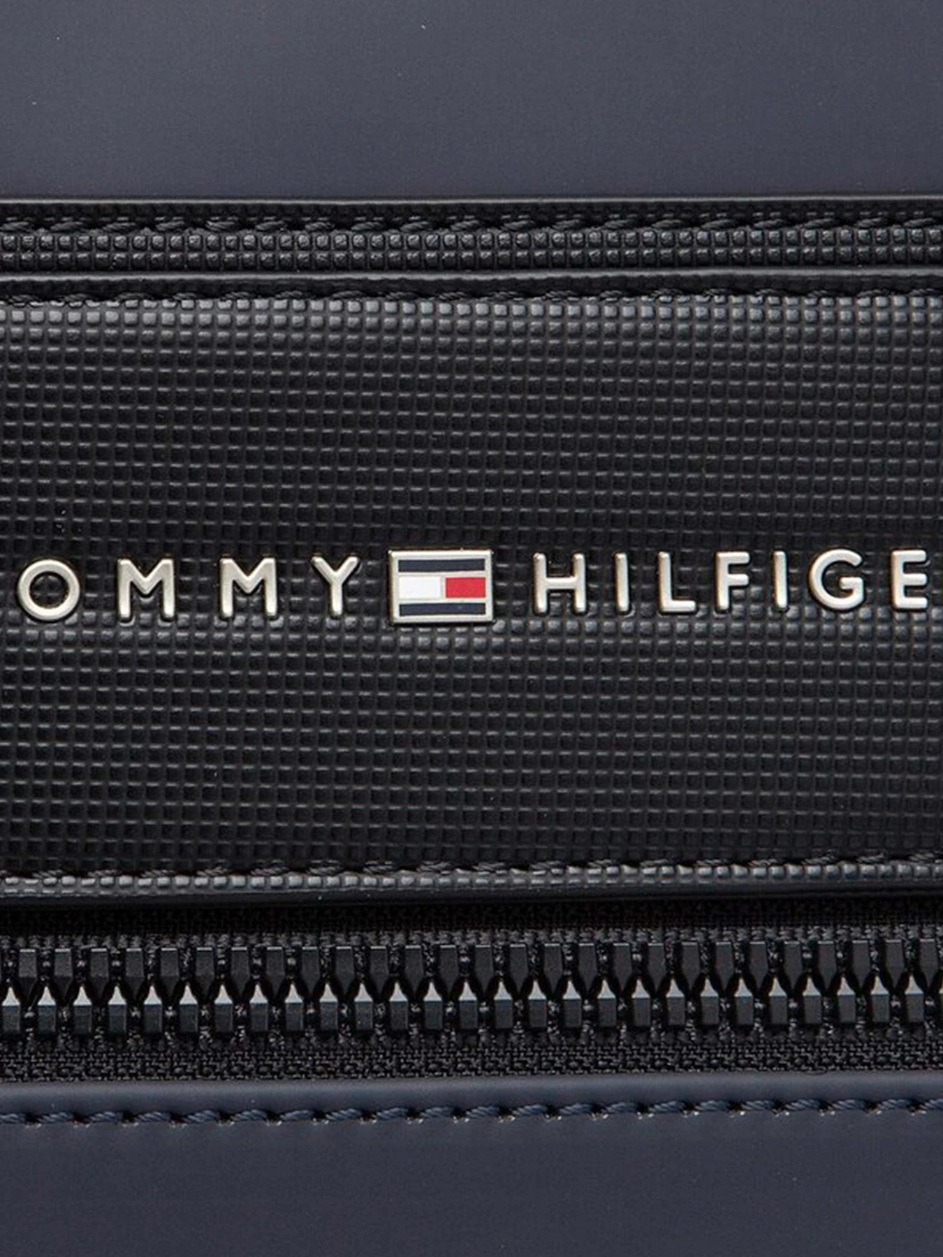 Рюкзаки Tommy Hilfiger модель AM0AM10555-DW6 Рюкзаки Tommy Hilfiger модель AM0AM10555-DW6 Фото