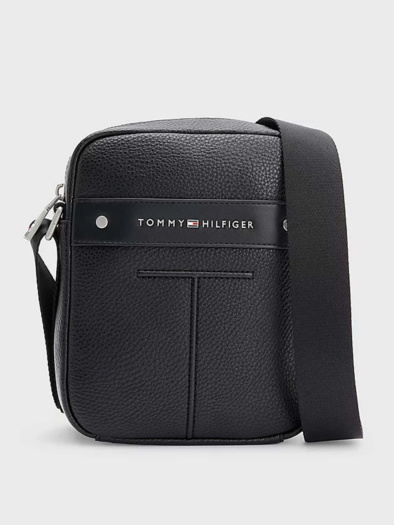 Сумки Tommy Hilfiger модель AM0AM10564-BDS Сумки Tommy Hilfiger модель AM0AM10564-BDS Фото
