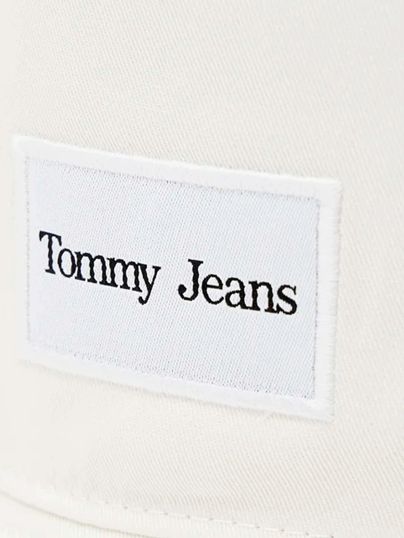 Шапки и кепки Tommy Hilfiger модель AW0AW14080-YBH Шапки и кепки Tommy Hilfiger модель AW0AW14080-YBH Фото