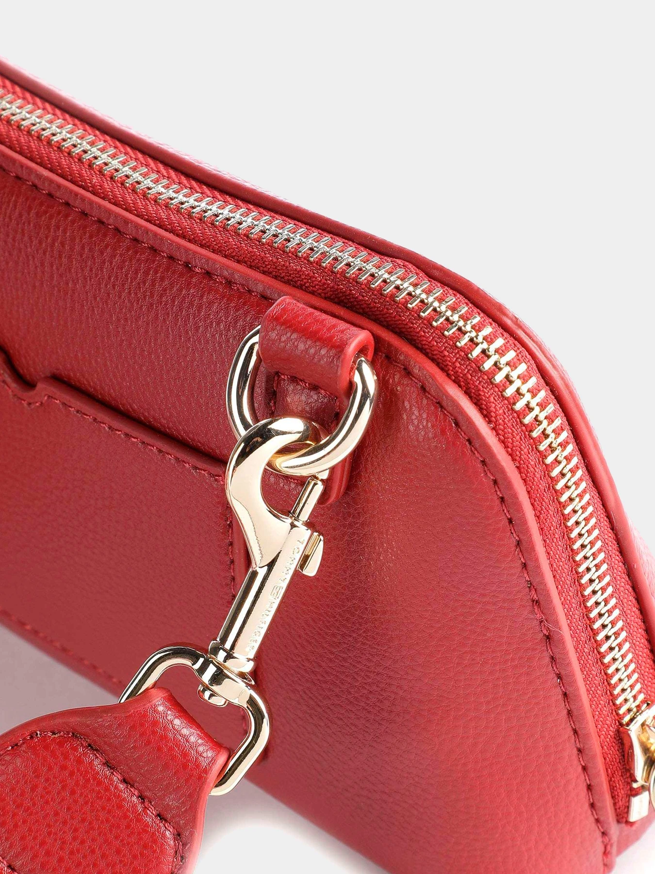 Сумки Tommy Hilfiger модель AW0AW14169-XIT Сумки Tommy Hilfiger модель AW0AW14169-XIT Фото
