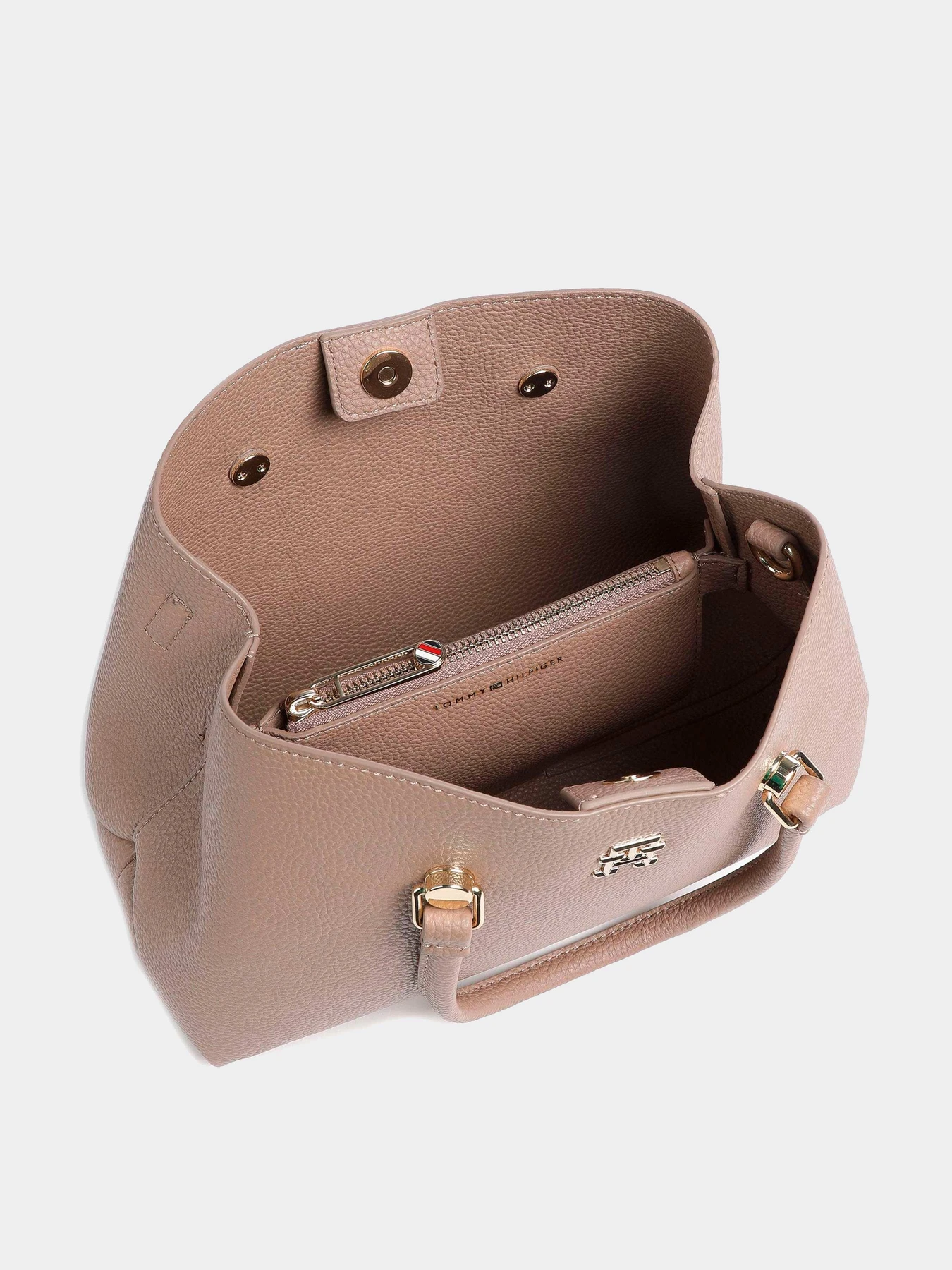Сумки Tommy Hilfiger модель AW0AW14214-GUP Сумки Tommy Hilfiger модель AW0AW14214-GUP Фото