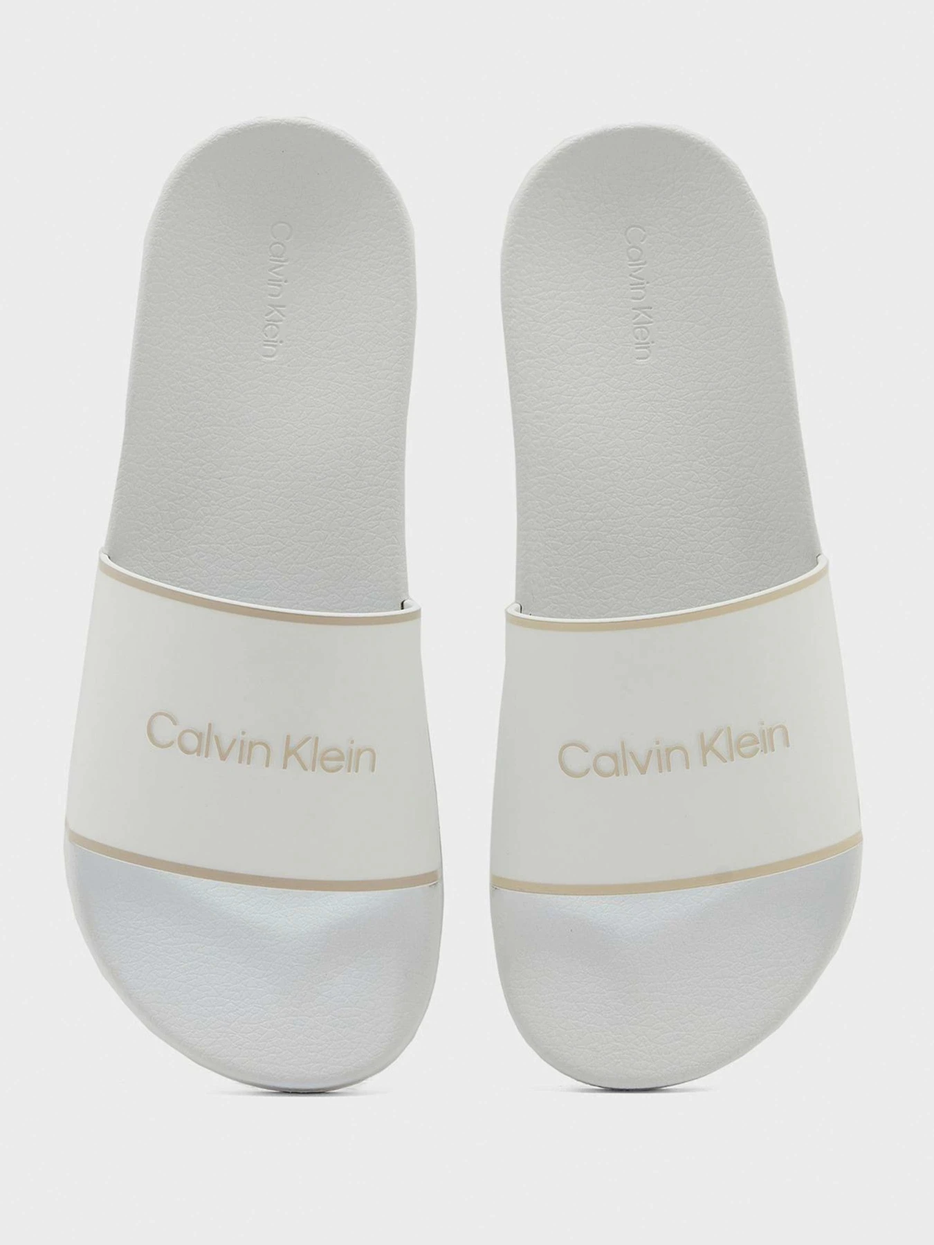 Шлёпанцы Calvin Klein модель HW0HW01382-0K9 Шлёпанцы Calvin Klein модель HW0HW01382-0K9 Фото