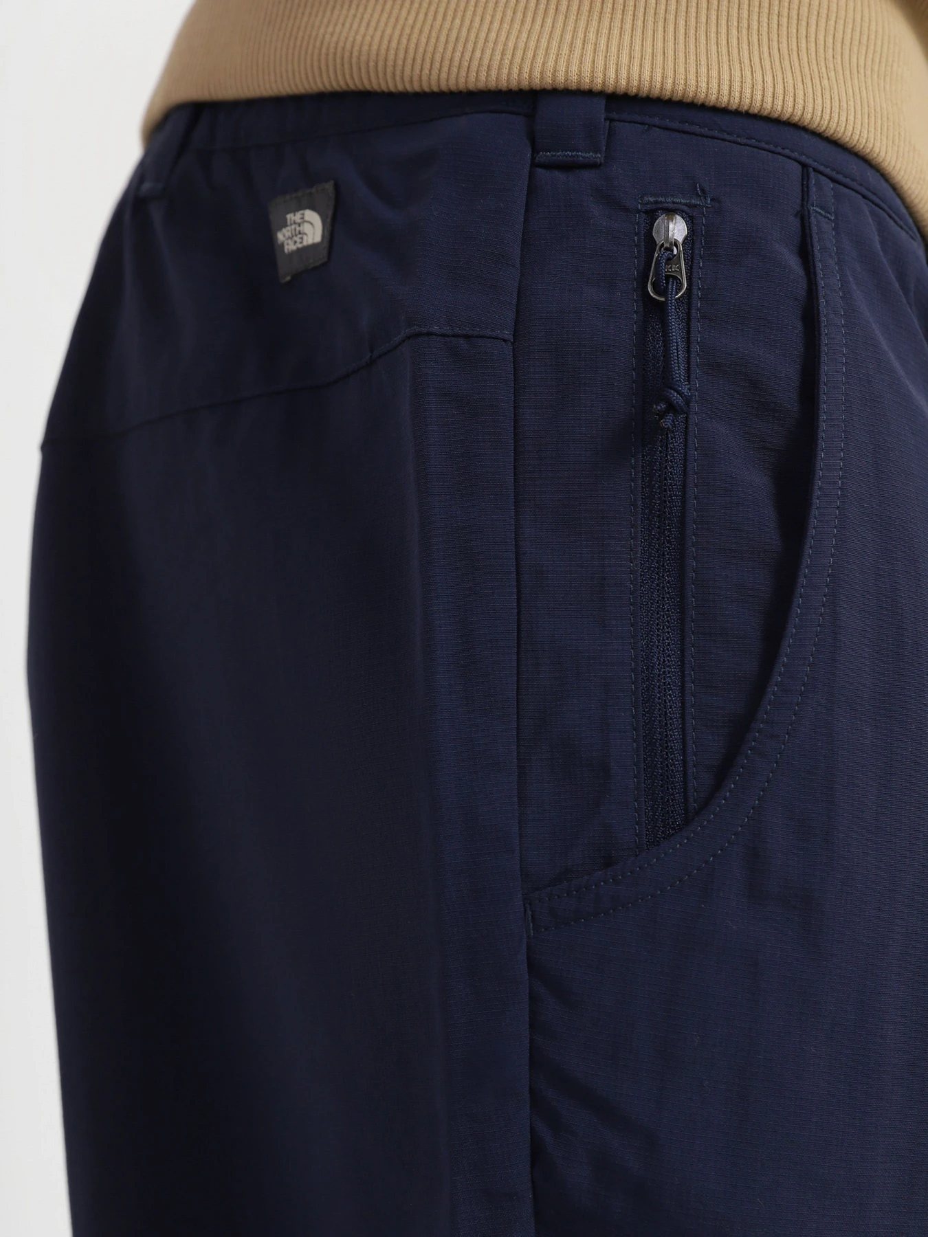 Брюки The North Face модель NF0A3RZY8K21 Брюки The North Face модель NF0A3RZY8K21 Фото