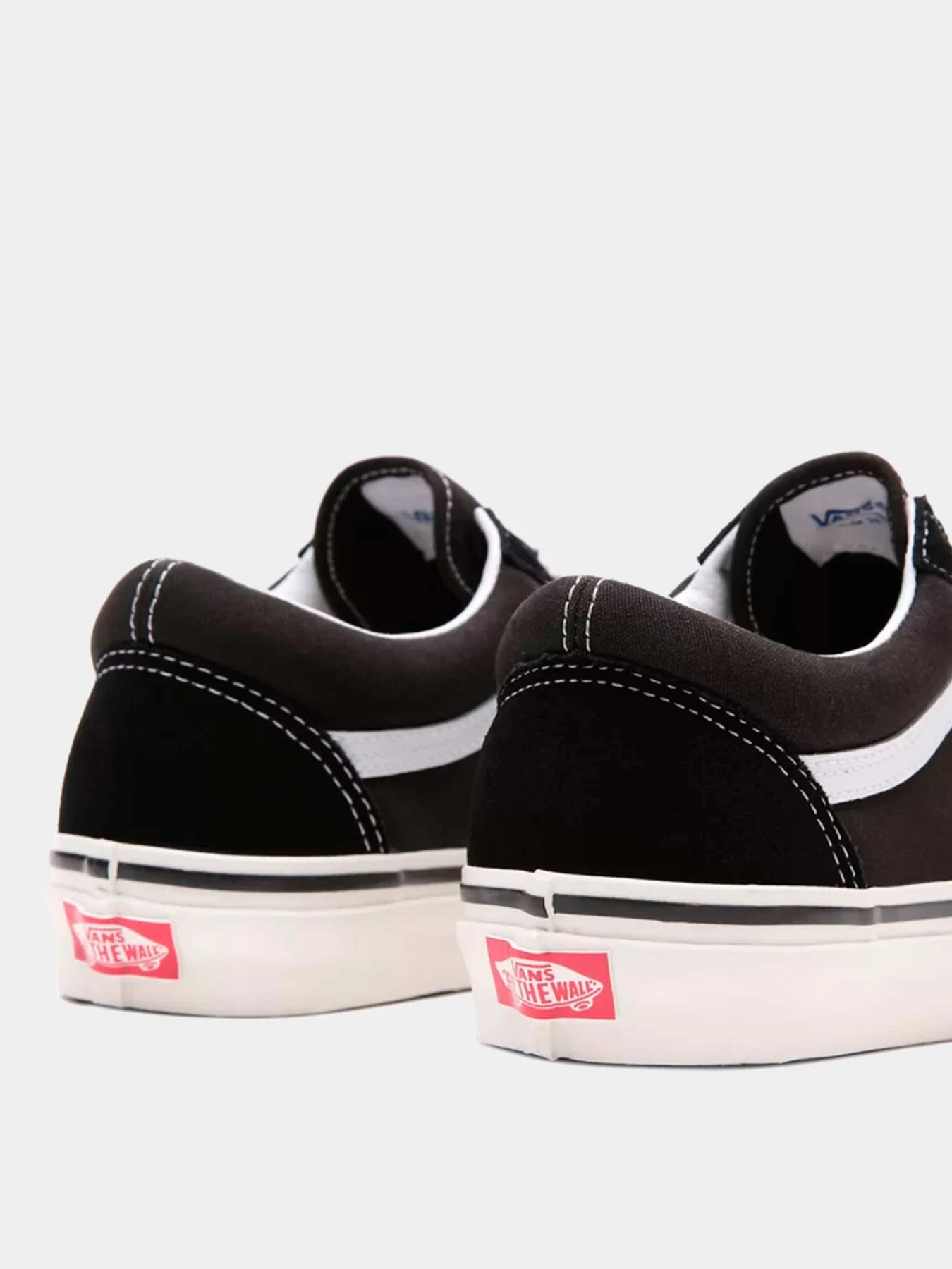 Кеды Vans модель VN0A38G2PXC1 Кеды Vans модель VN0A38G2PXC1 Фото