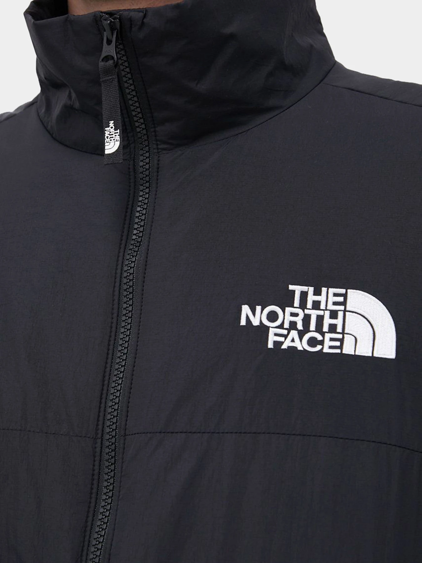Куртки и дубленки The North Face модель NF0A557VJK31 Куртки и дубленки The North Face модель NF0A557VJK31 Фото
