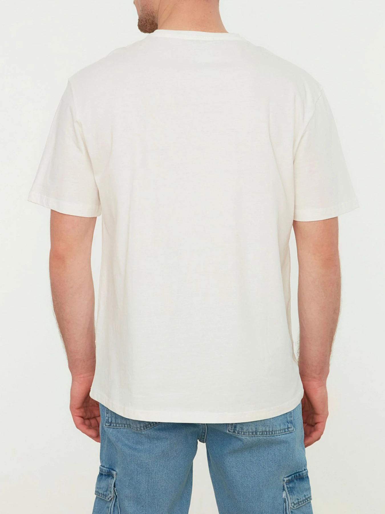 Футболки и поло Trendyol модель TMNSS21TS2185/Ekru Фото